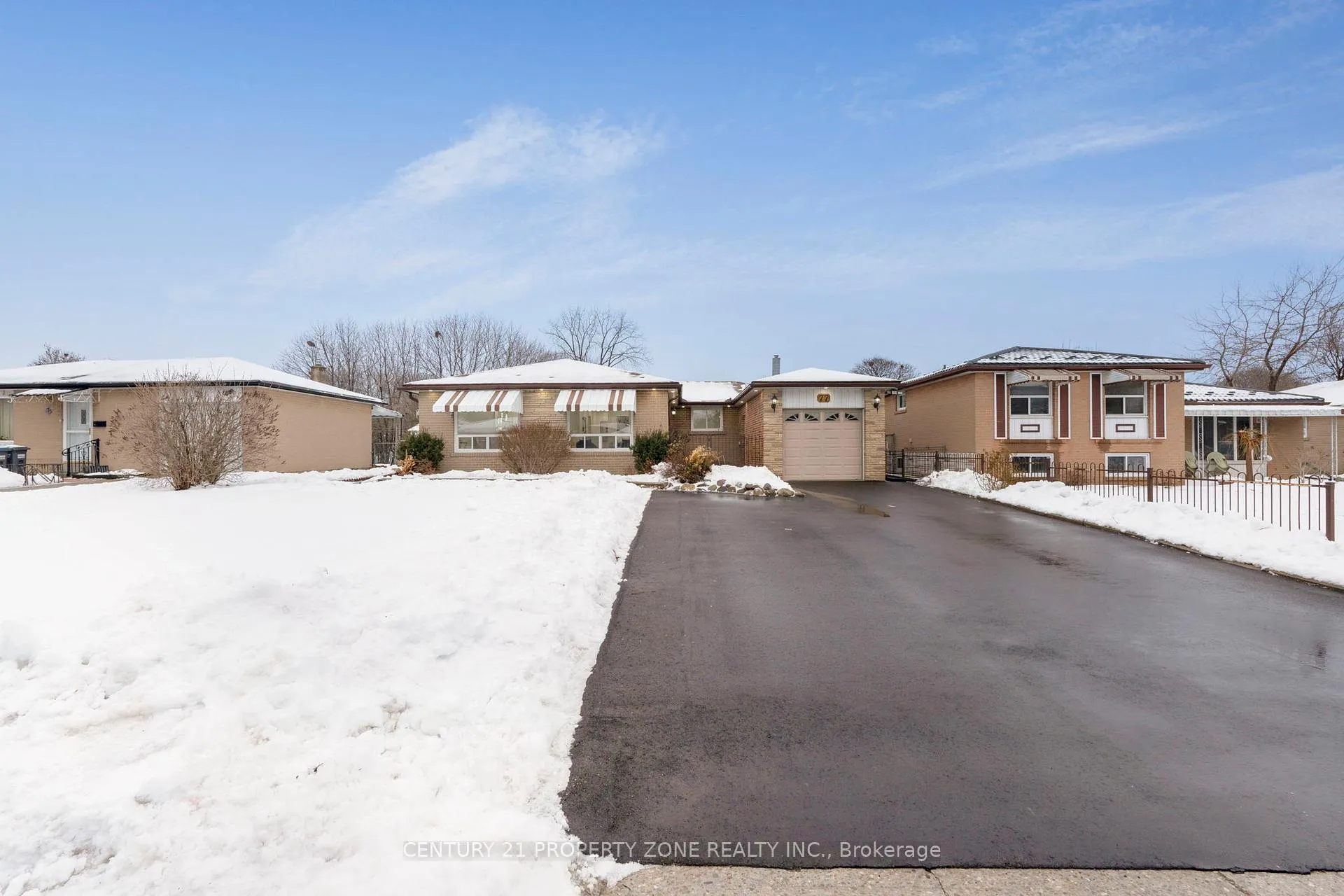Photo 2 of Unit UPPER, 77 Belmont Drive, Brampton, Avondale — HOMEH