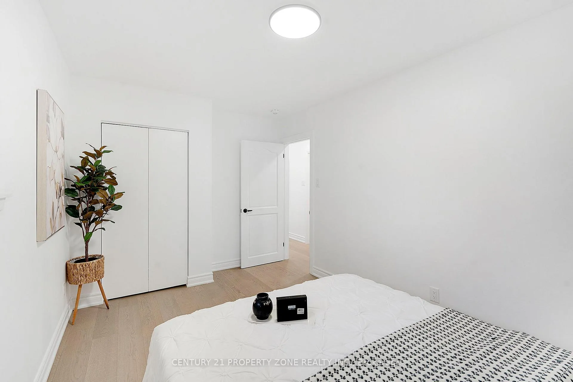 Photo 19 of Unit UPPER, 77 Belmont Drive, Brampton, Avondale — HOMEH