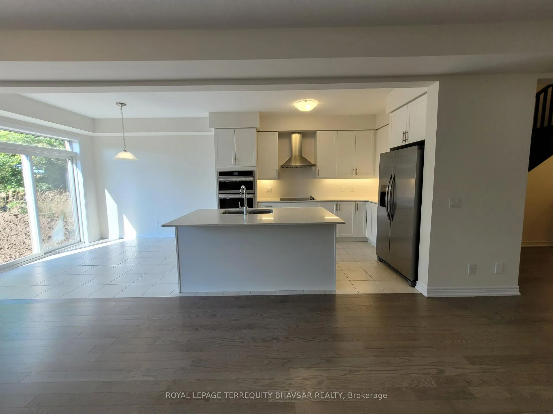 Photo 11 of 224 Broadacre Drive, Kitchener — HOMEH