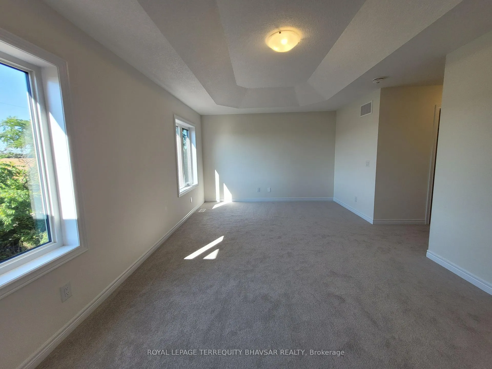 Photo 23 of 224 Broadacre Drive, Kitchener — HOMEH