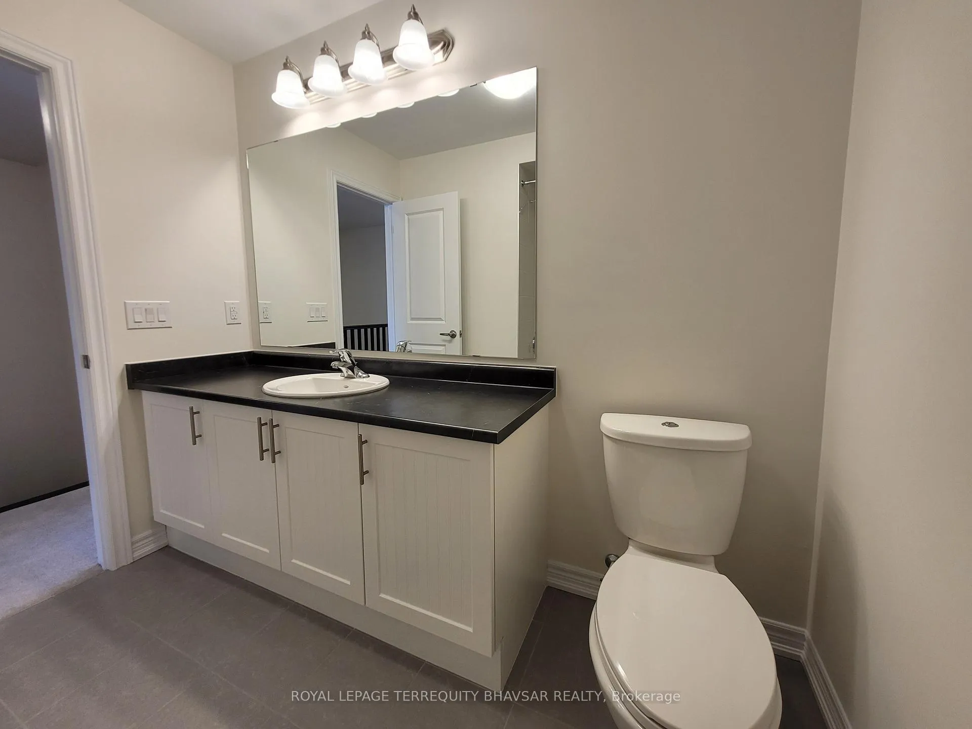 Photo 33 of 224 Broadacre Drive, Kitchener — HOMEH
