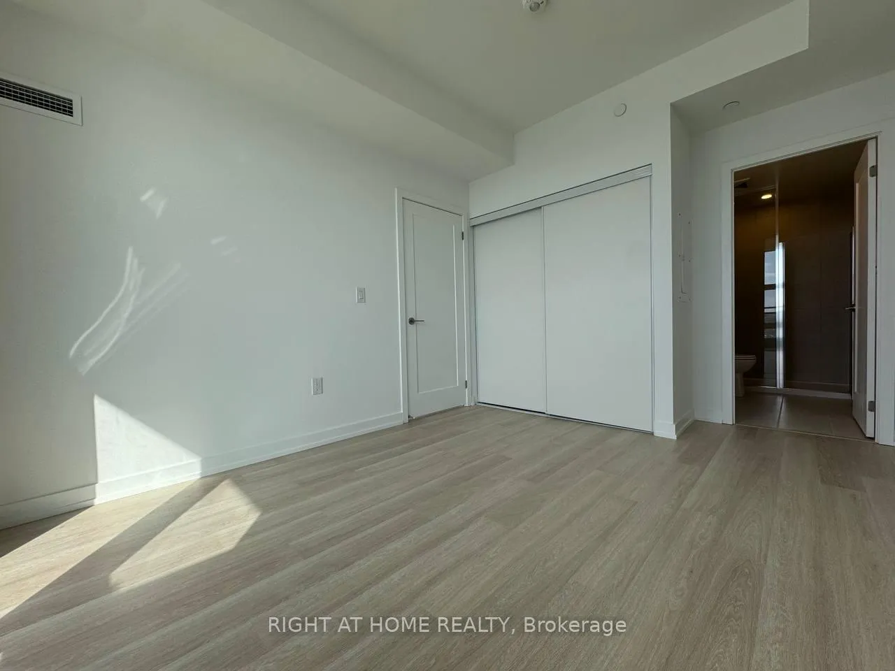Photo 14 of 9763 Markham Road, Markham, Greensborough — HOMEH