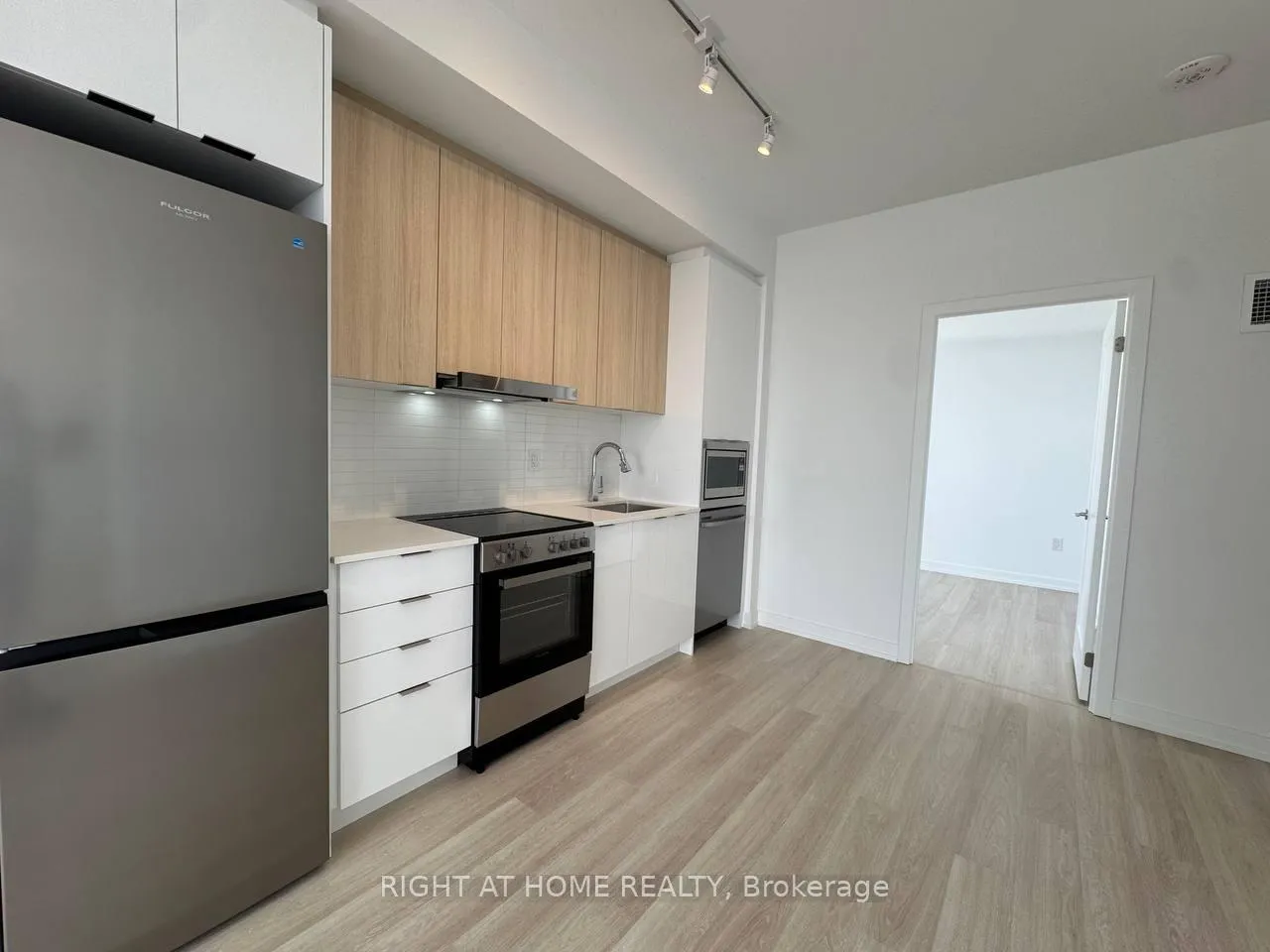 Photo 16 of 9763 Markham Road, Markham, Greensborough — HOMEH
