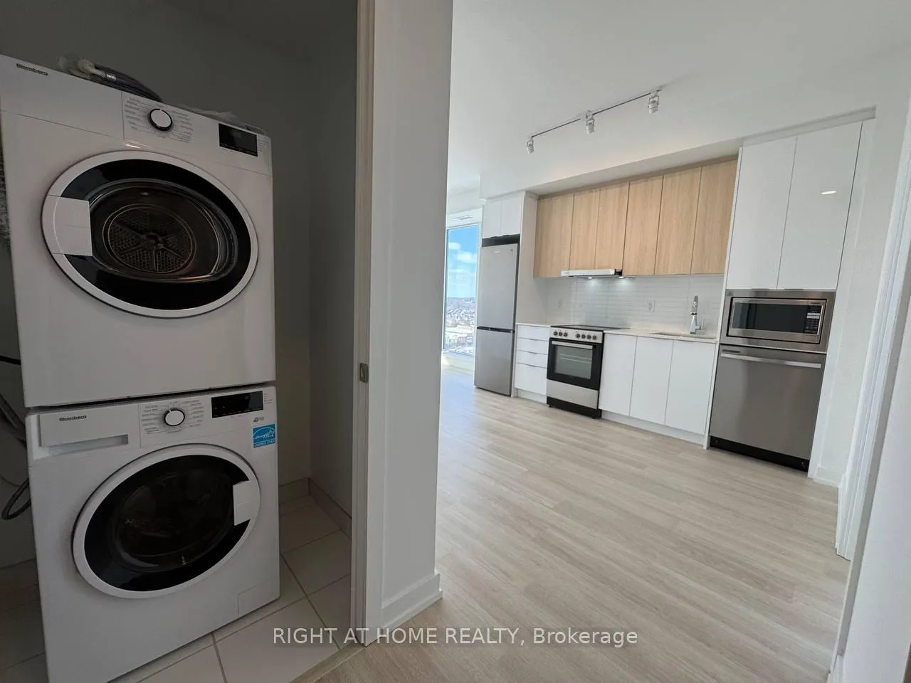 Photo 17 of 9763 Markham Road, Markham, Greensborough — HOMEH
