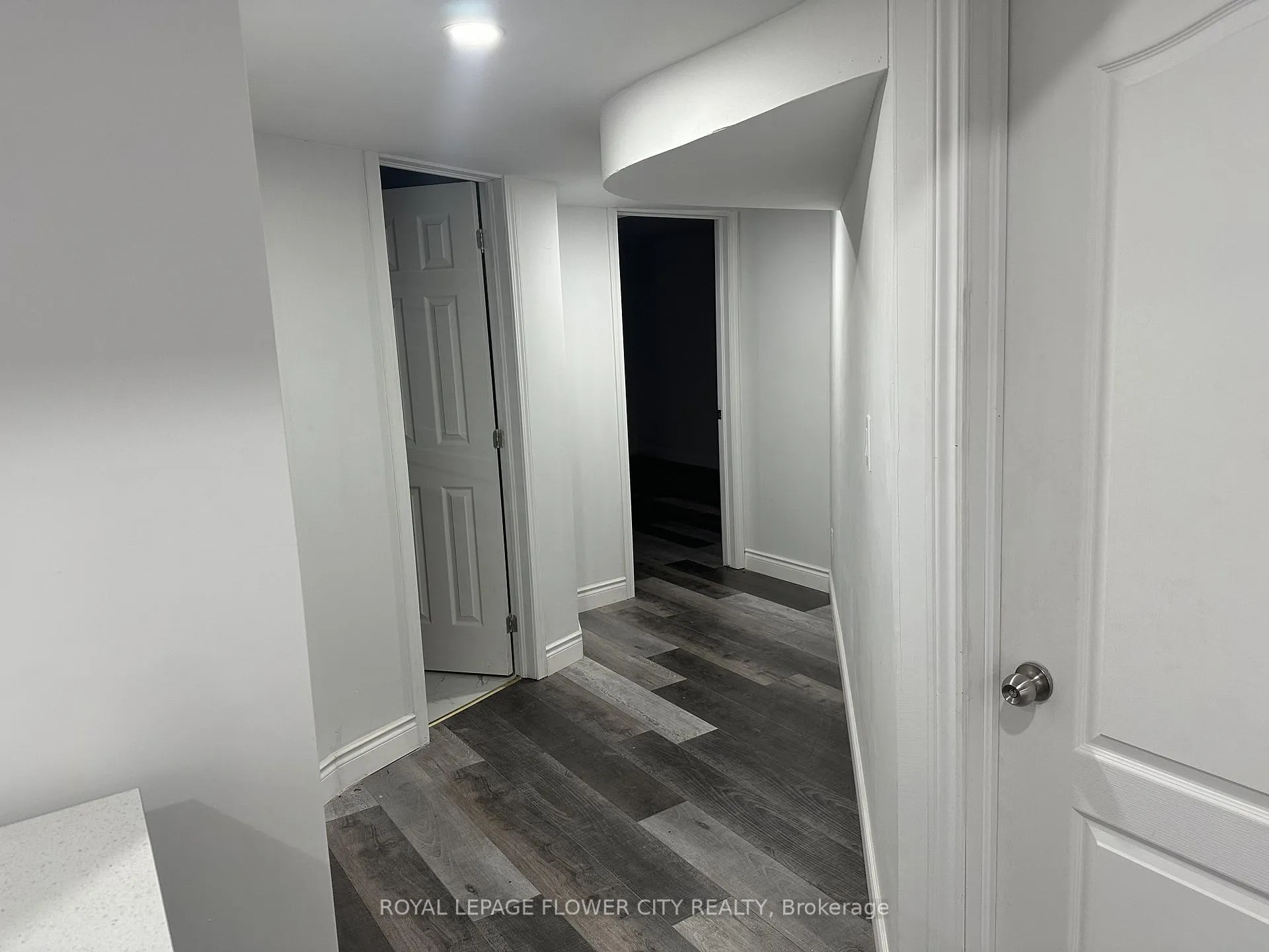 Photo 4 of 47 Sparta Drive, Brampton, Vales of Castlemore — HOMEH