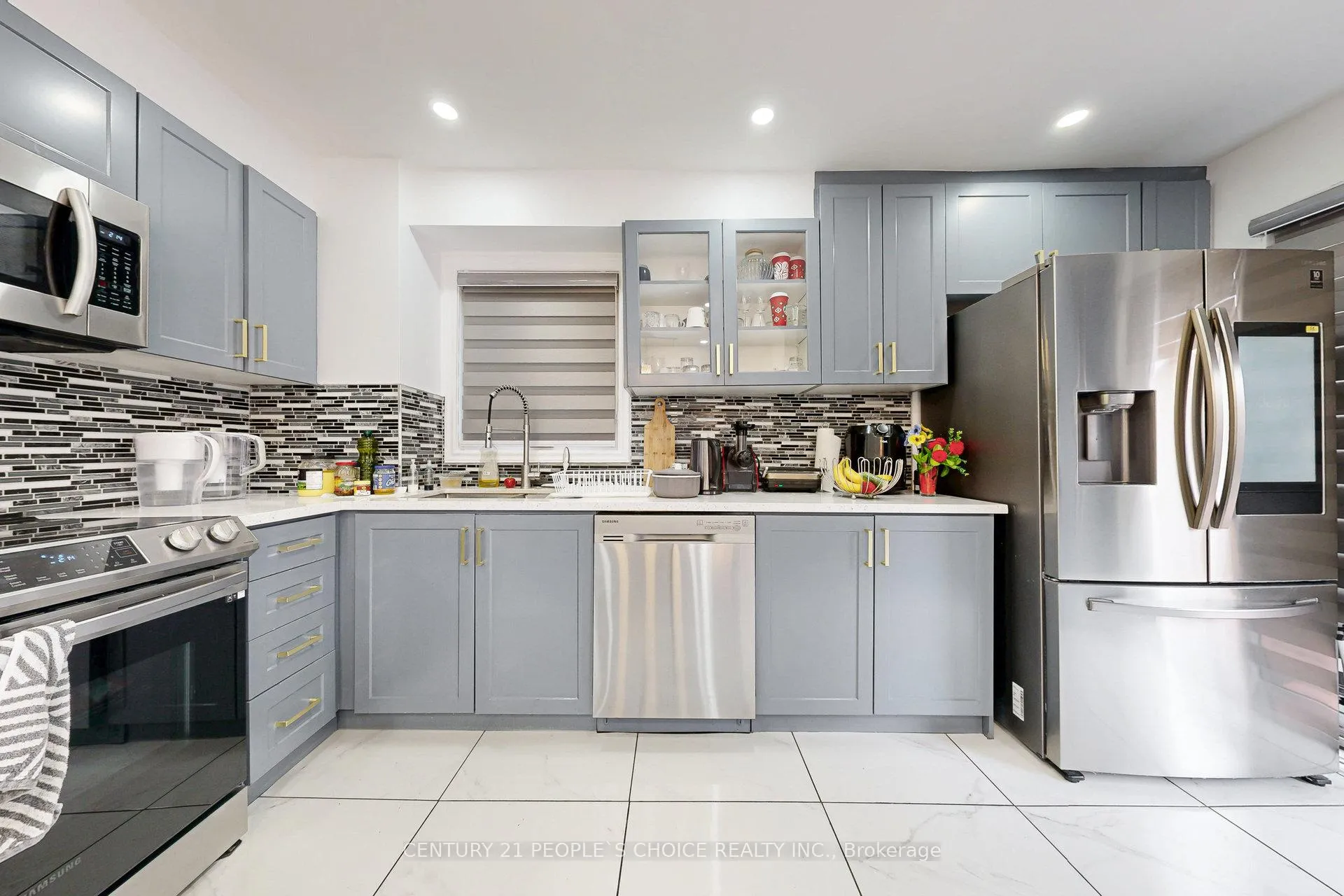 Photo 14 of 31 Dorking Drive, Brampton, Heart Lake West — HOMEH