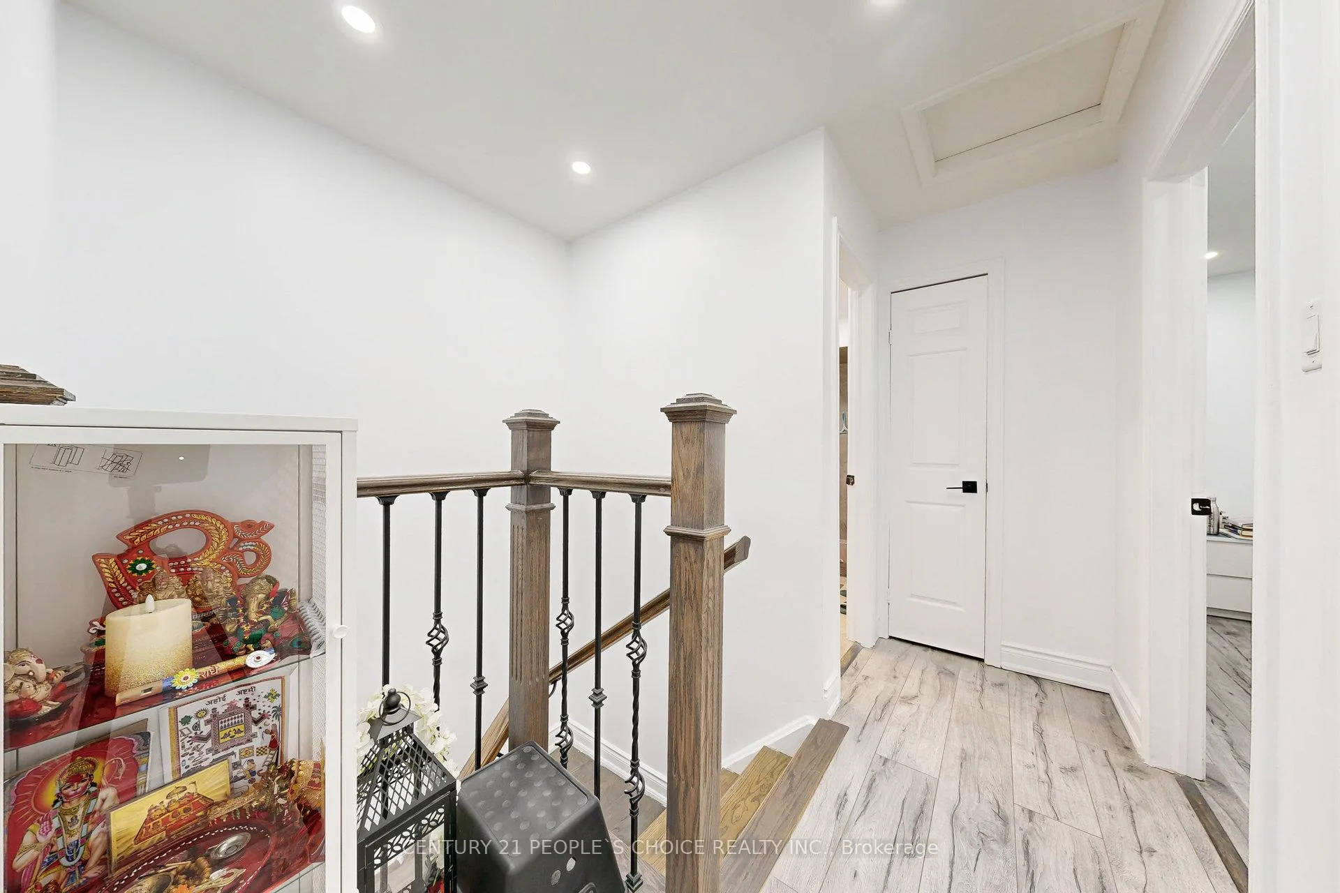Photo 19 of 31 Dorking Drive, Brampton, Heart Lake West — HOMEH