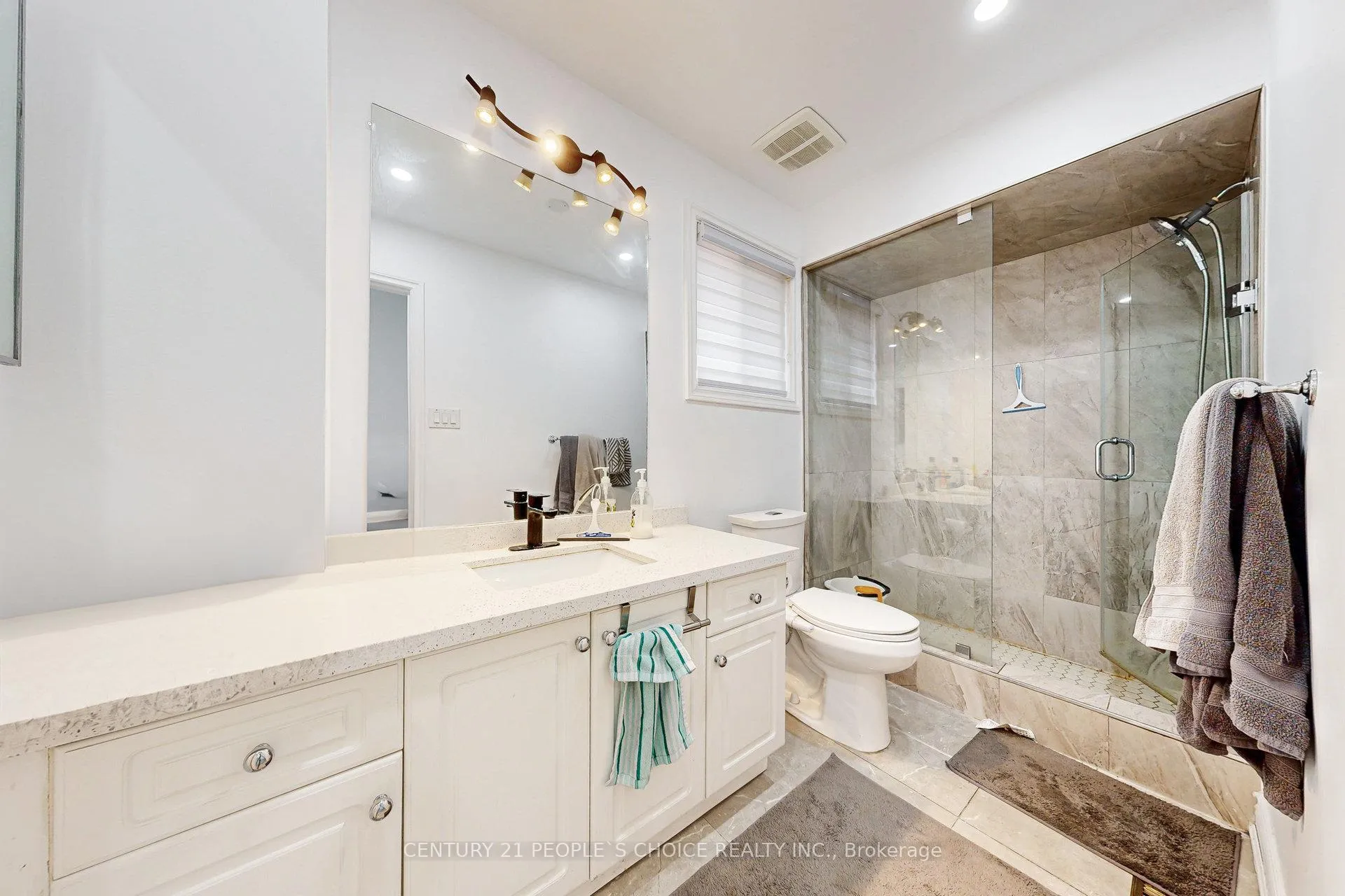 Photo 21 of 31 Dorking Drive, Brampton, Heart Lake West — HOMEH