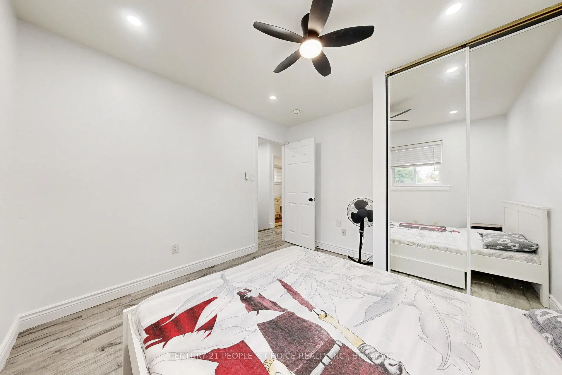Photo 27 of 31 Dorking Drive, Brampton, Heart Lake West — HOMEH