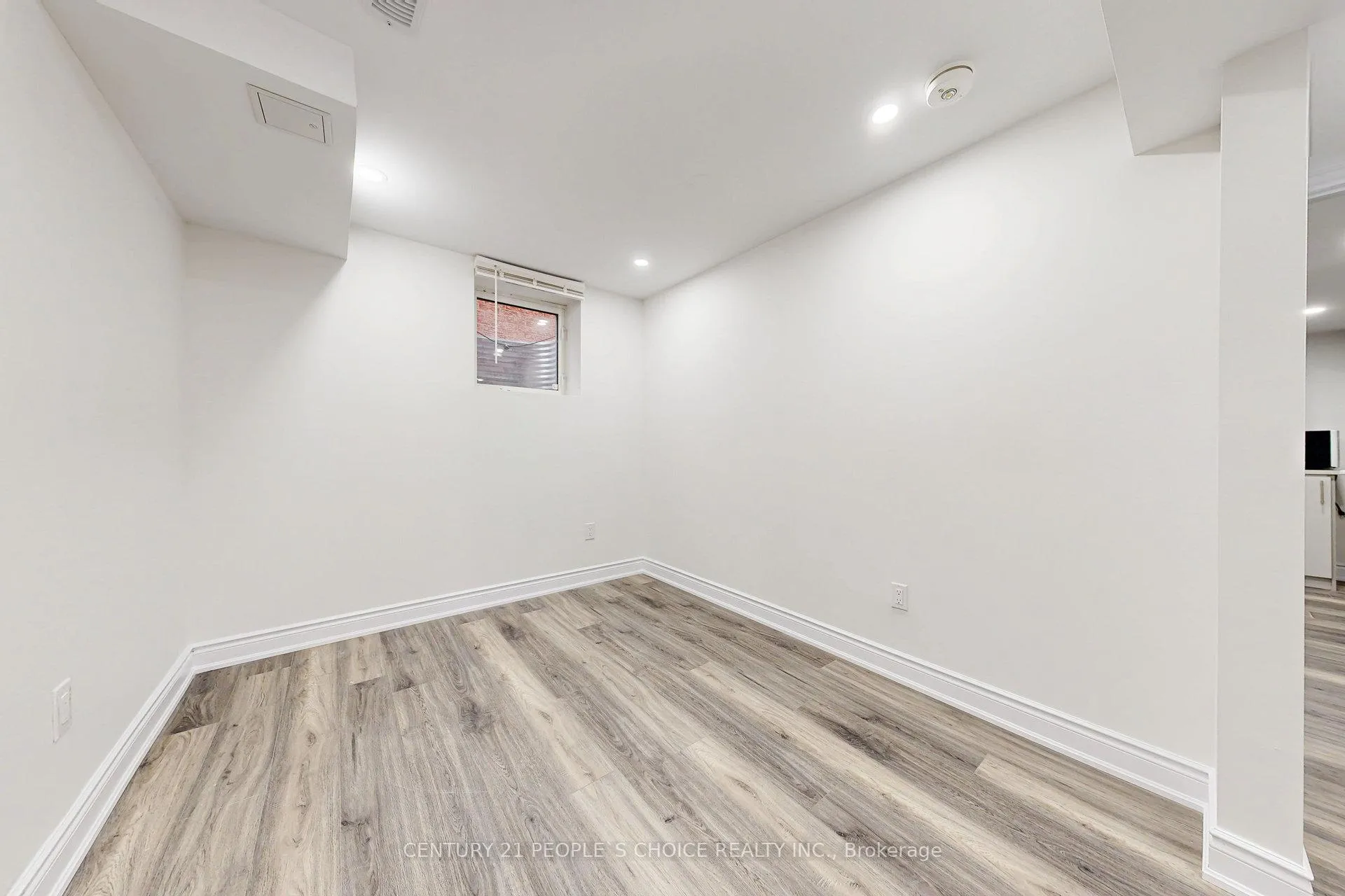 Photo 37 of 31 Dorking Drive, Brampton, Heart Lake West — HOMEH