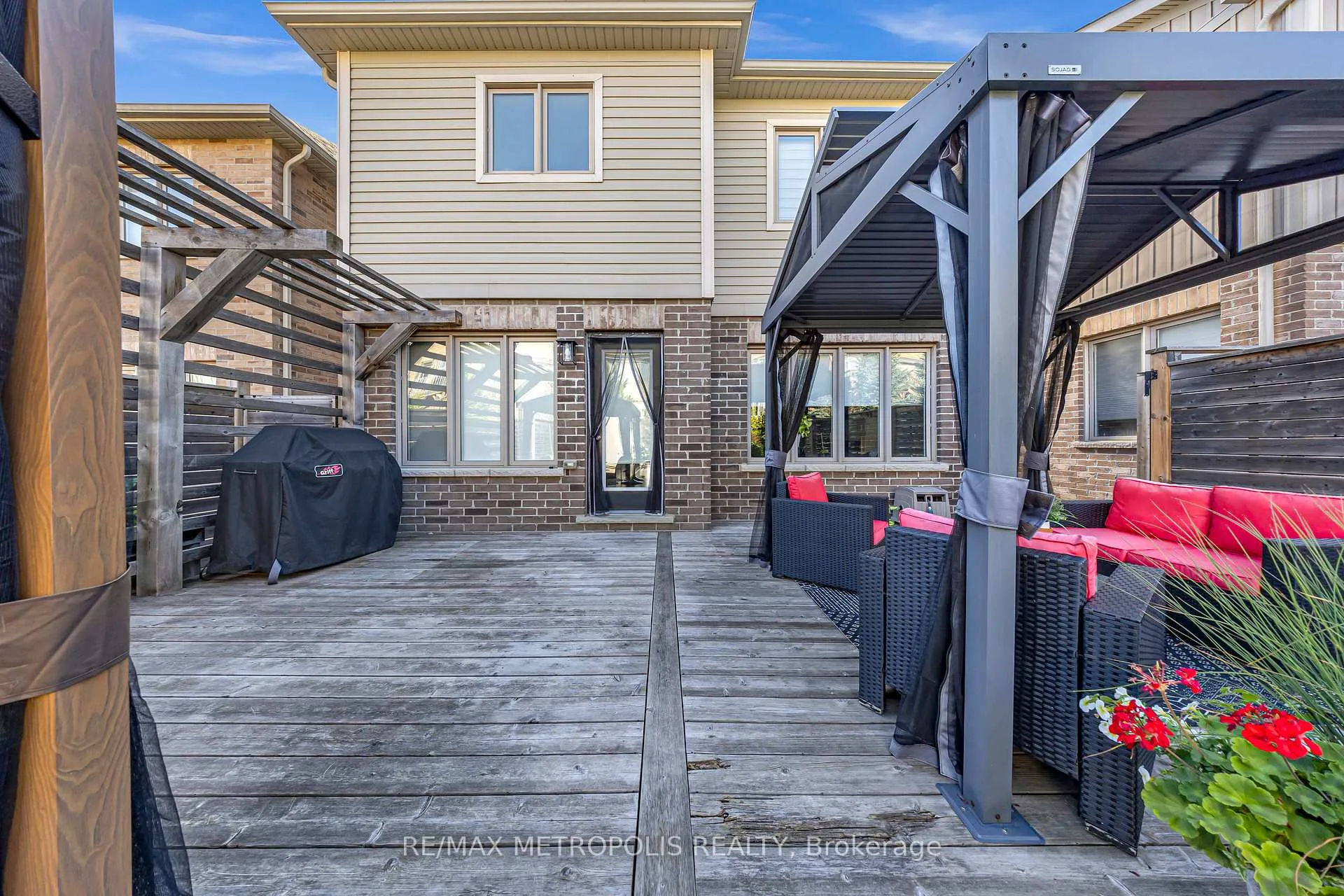 Photo 5 of 7 Cherry Lane, New Tecumseth, Rural New Tecumseth — HOMEH