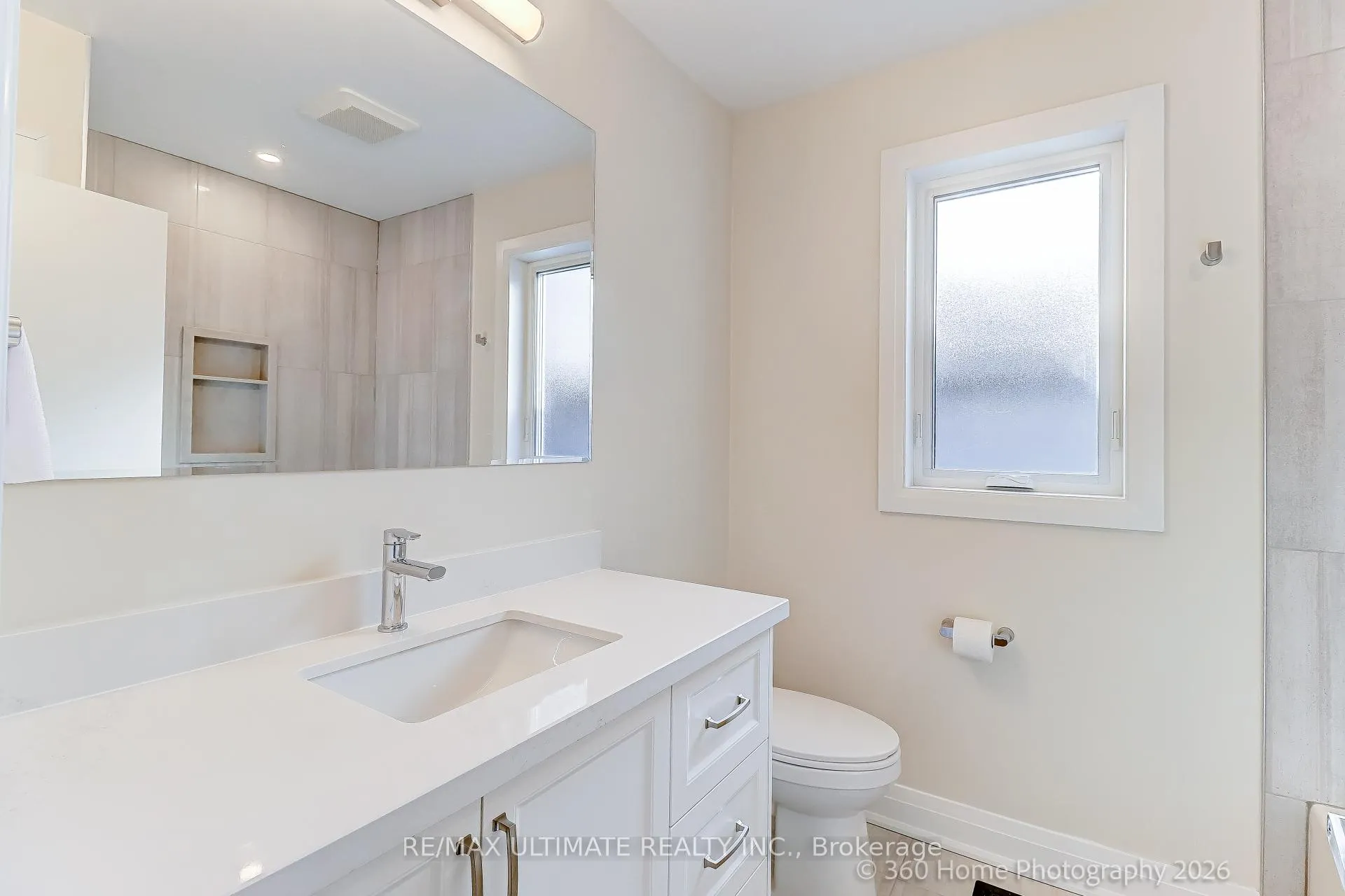 Photo 4 of 53 Virginia Avenue, Toronto, East York — HOMEH