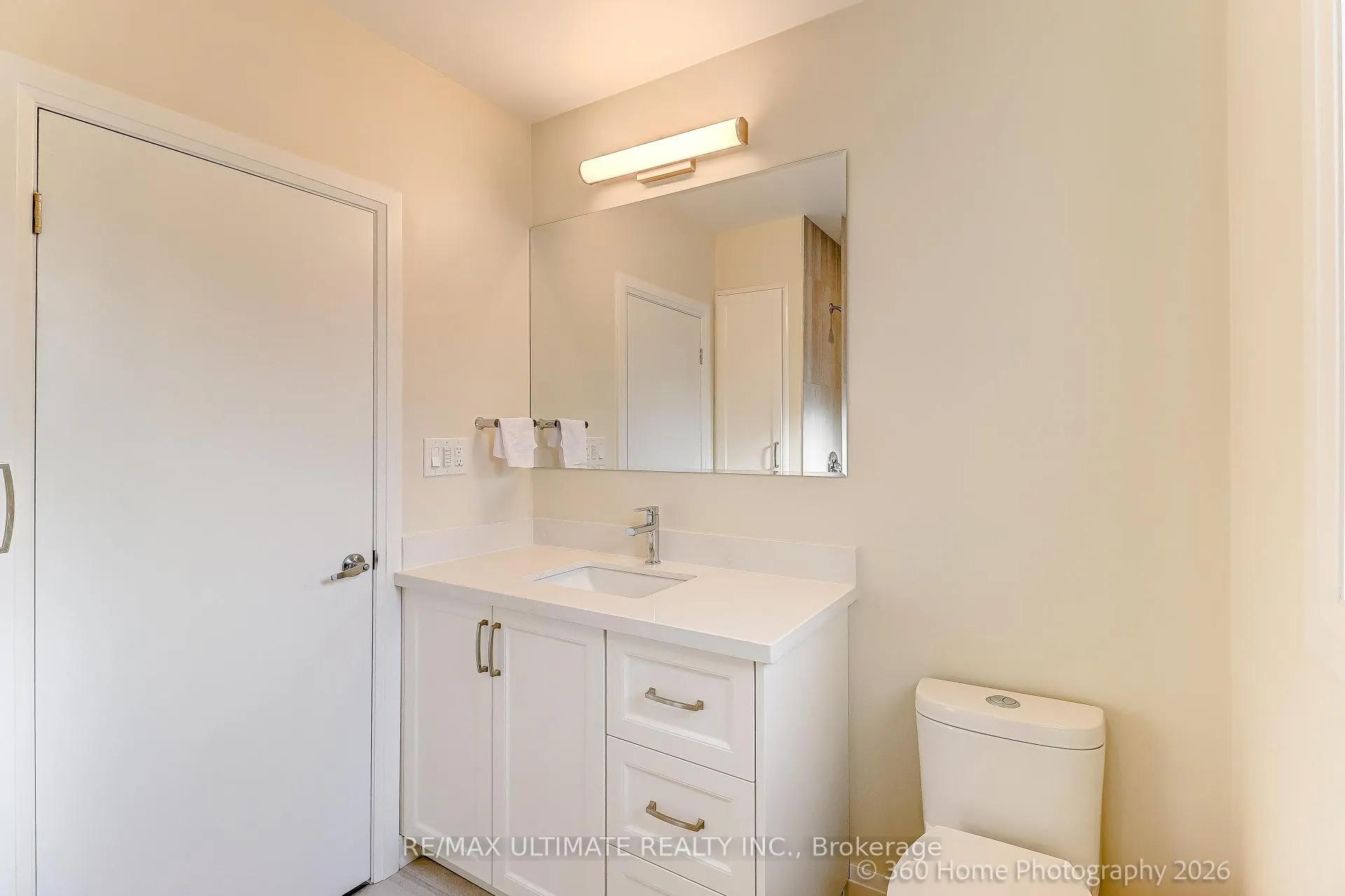 Photo 6 of 53 Virginia Avenue, Toronto, East York — HOMEH