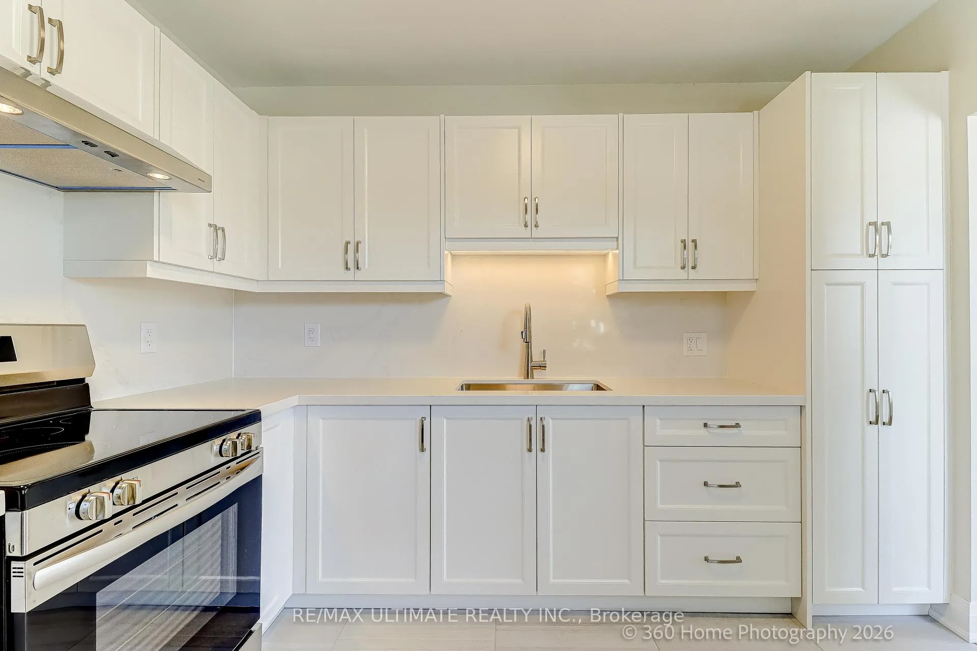 Photo 15 of 53 Virginia Avenue, Toronto, East York — HOMEH