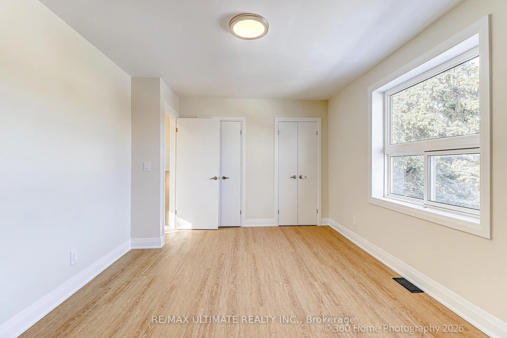 Photo 23 of 53 Virginia Avenue, Toronto, East York — HOMEH