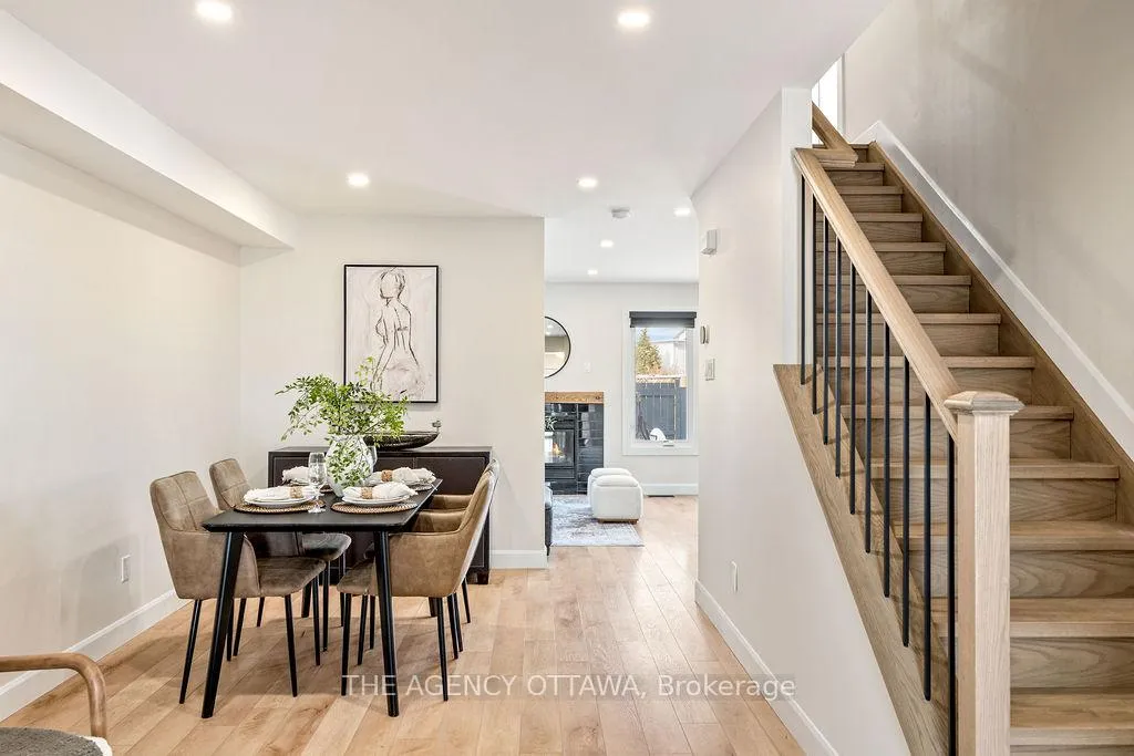 Photo 3 of 62 Appledale Drive, Ottawa, Barrhaven - Longfields — HOMEH