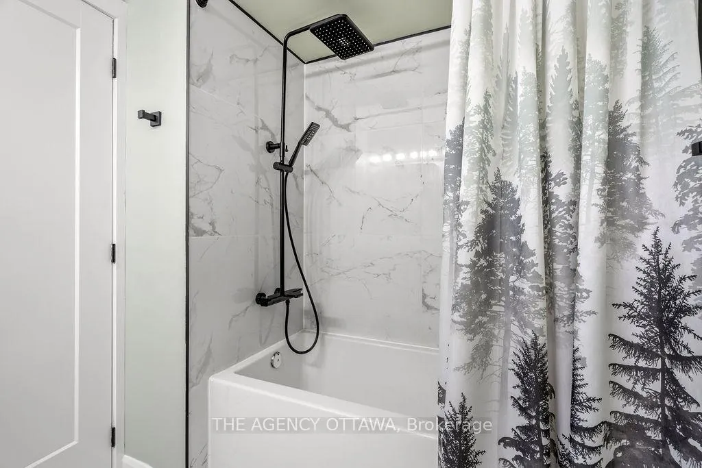 Photo 39 of 62 Appledale Drive, Ottawa, Barrhaven - Longfields — HOMEH