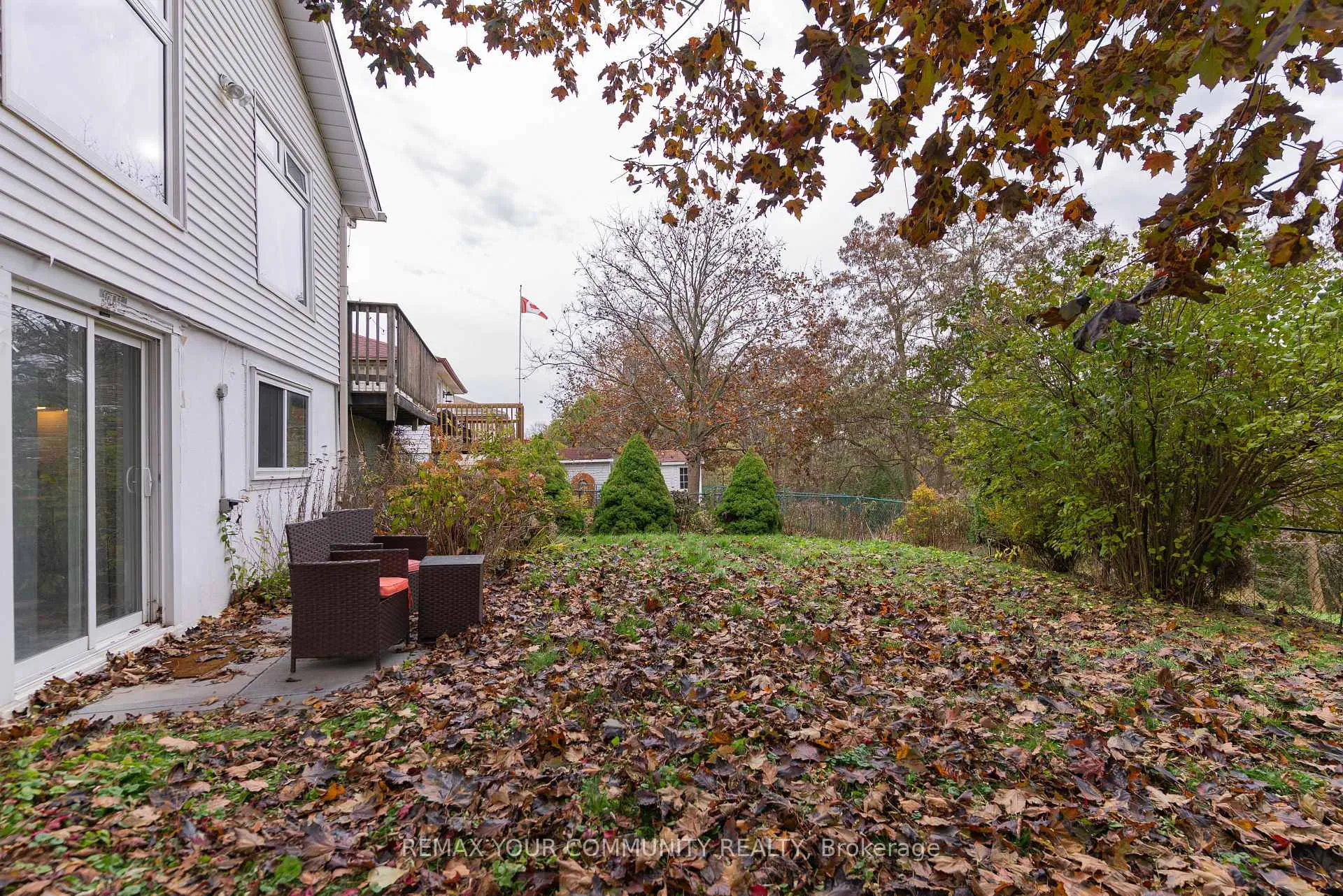 Photo 24 of Unit Main, 692 Down Crescent, Oshawa, Donevan — HOMEH