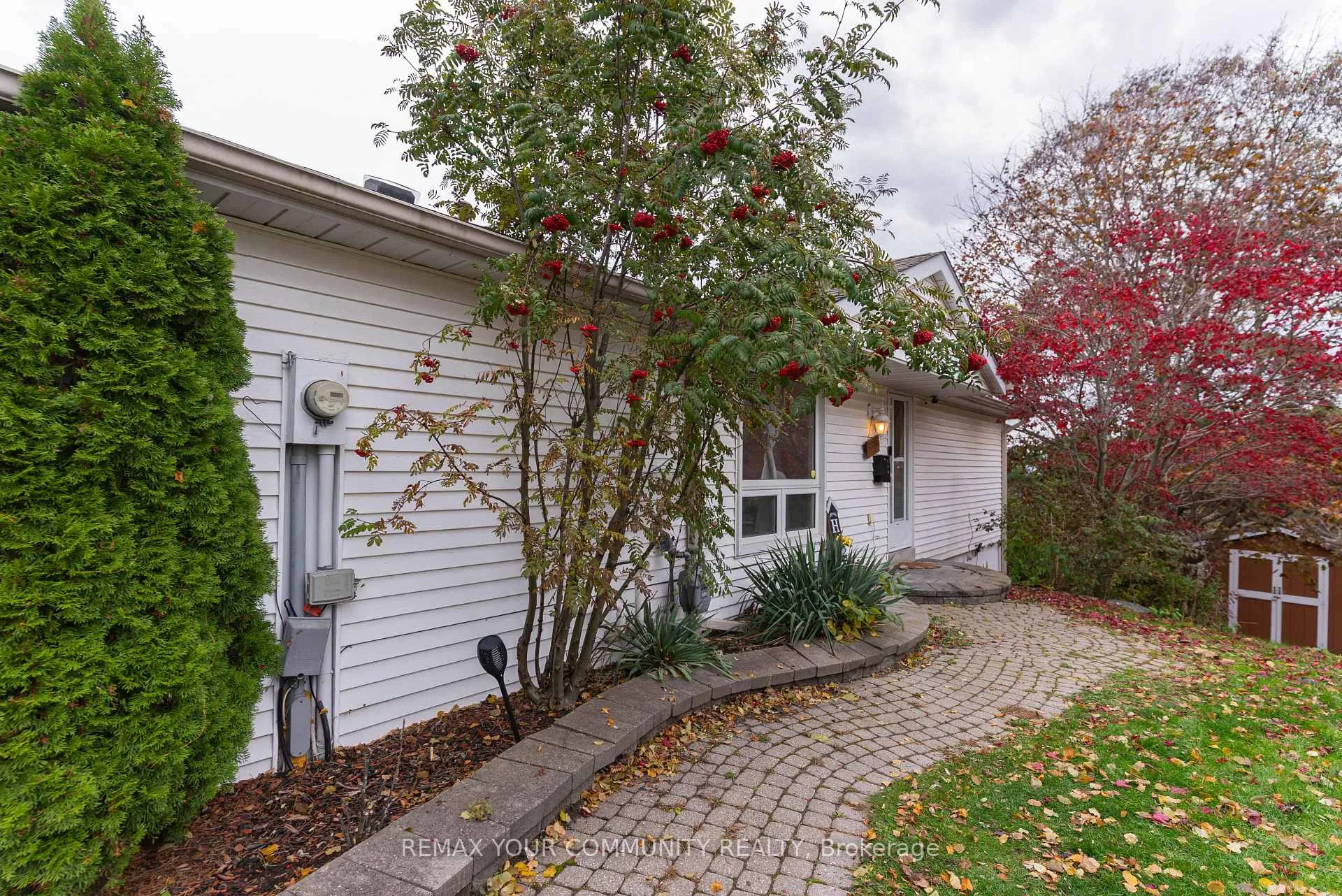 Photo 28 of Unit Main, 692 Down Crescent, Oshawa, Donevan — HOMEH