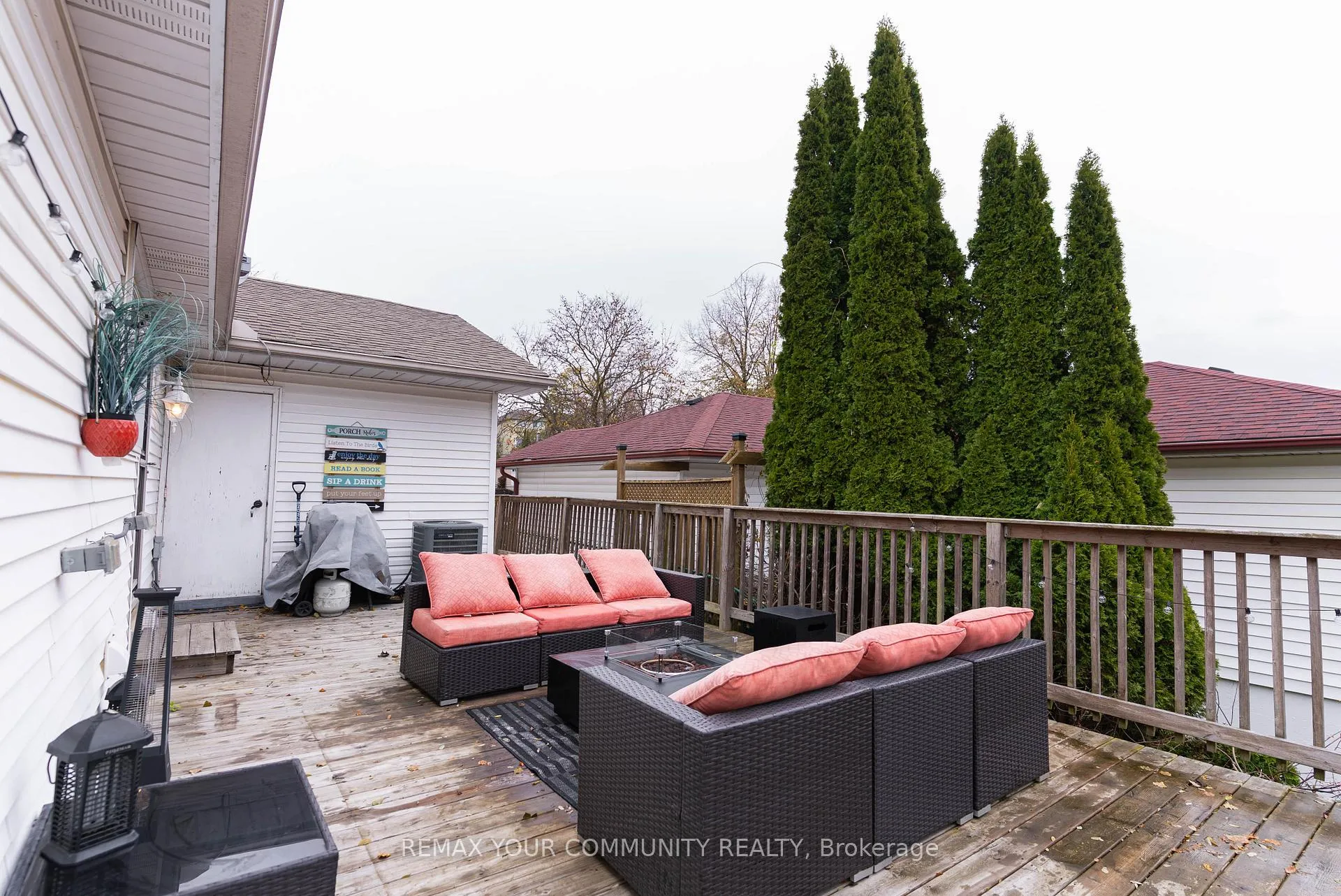 Photo 32 of Unit Main, 692 Down Crescent, Oshawa, Donevan — HOMEH