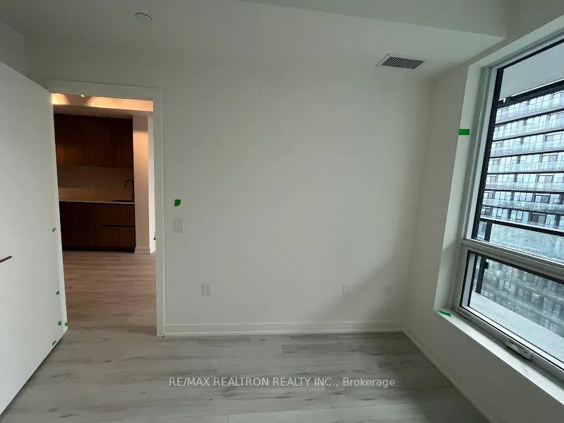 Photo 8 of 110 Broadway Avenue, Toronto, Mount Pleasant West — HOMEH