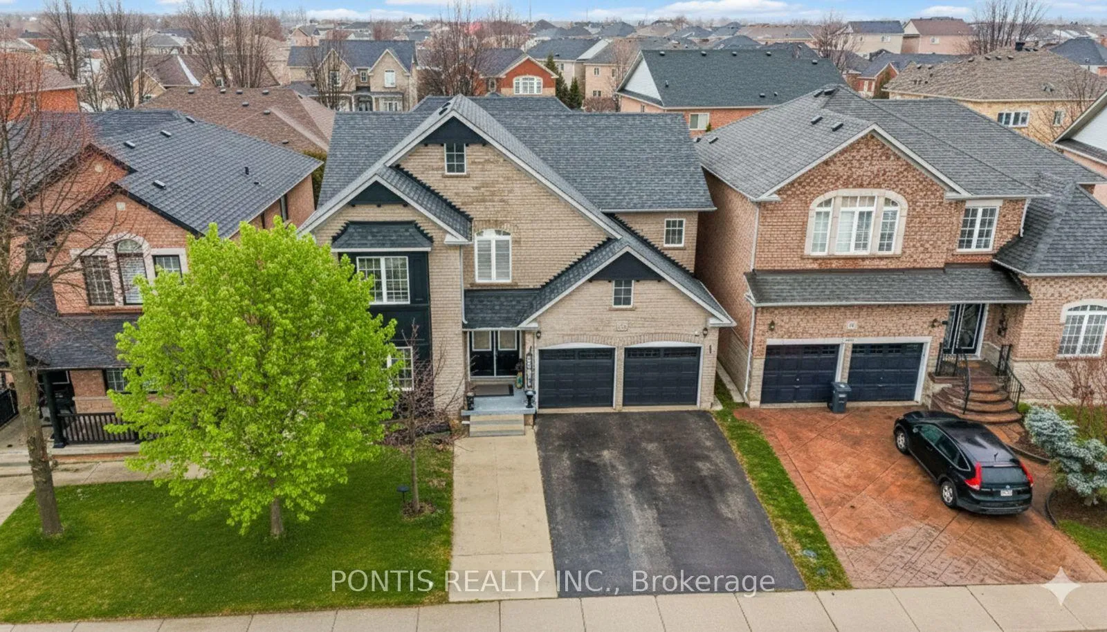 Front of 48 Sawston Circle