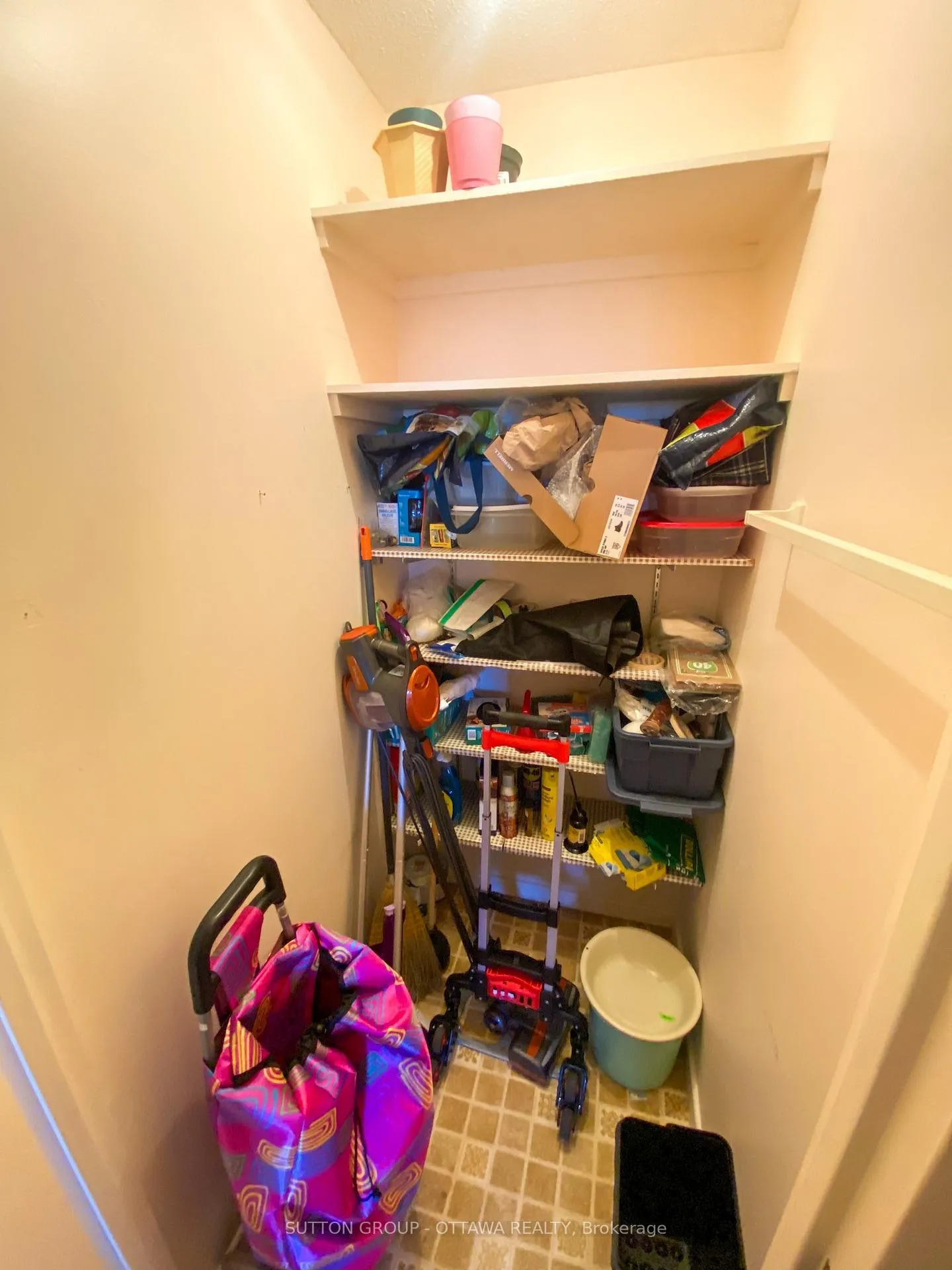 Photo 18 of Unit 603, 1599 Lassiter Terrace, Ottawa, Beaconwood — HOMEH