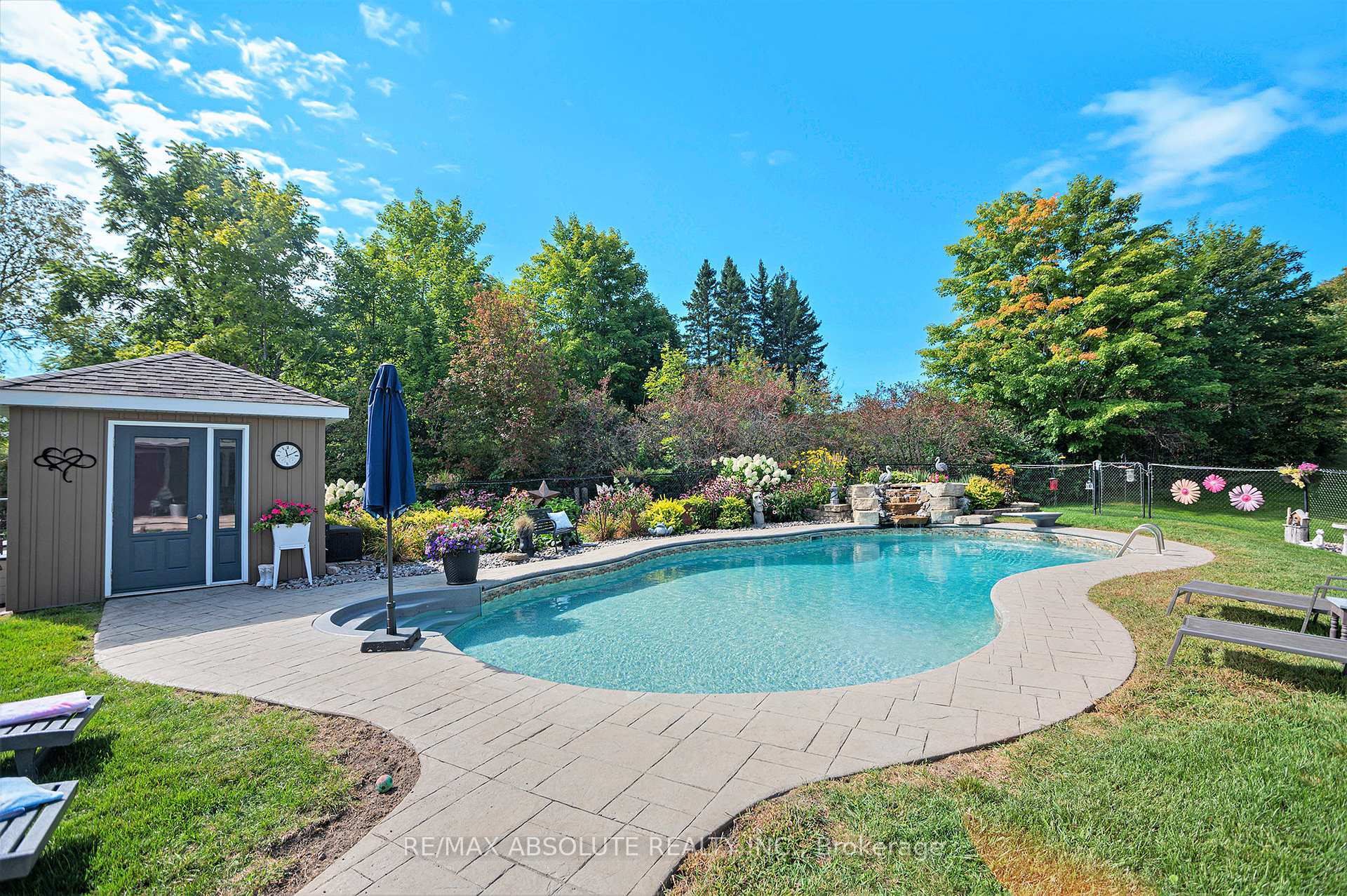 Photo 7 of 37 Fairhaven Place, McNab/Braeside, Mcnab/Braeside Twps — HOMEH