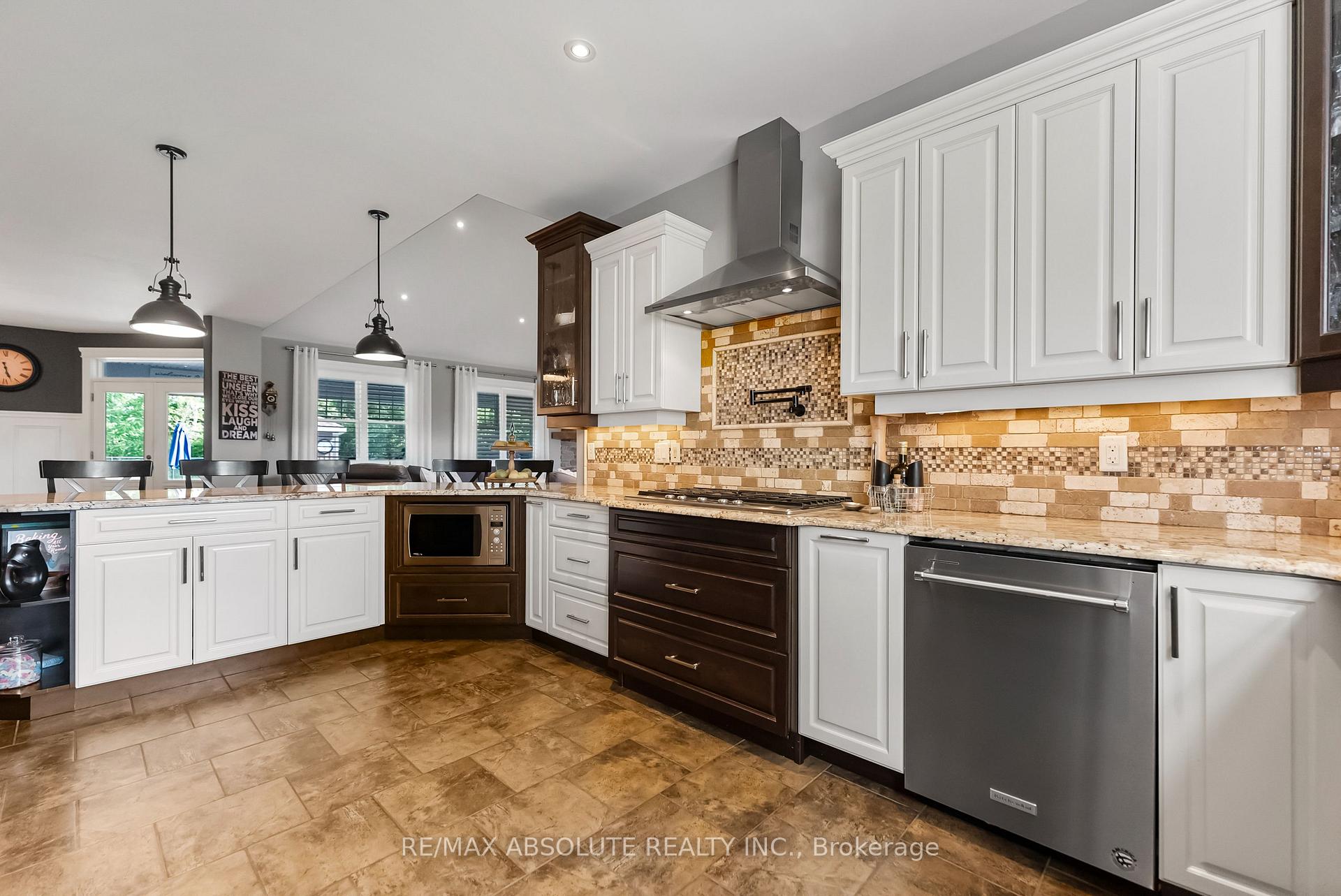 Photo 16 of 37 Fairhaven Place, McNab/Braeside, Mcnab/Braeside Twps — HOMEH