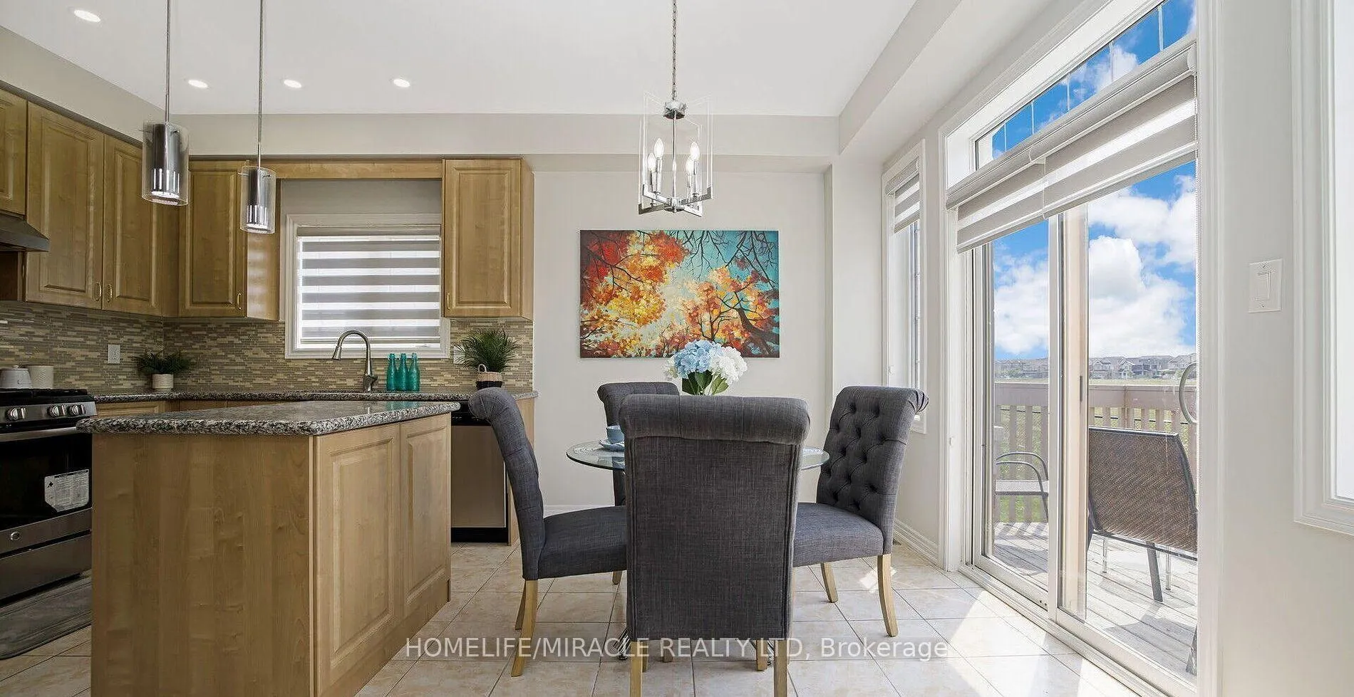 Photo 10 of 58 Masken Circle, Brampton, Northwest Brampton — HOMEH