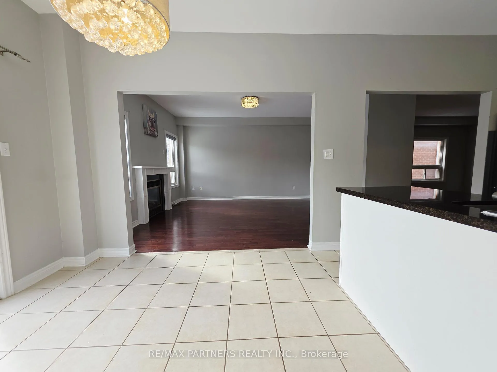 Photo 13 of 126 Collis Drive, Aurora, Bayview Northeast — HOMEH