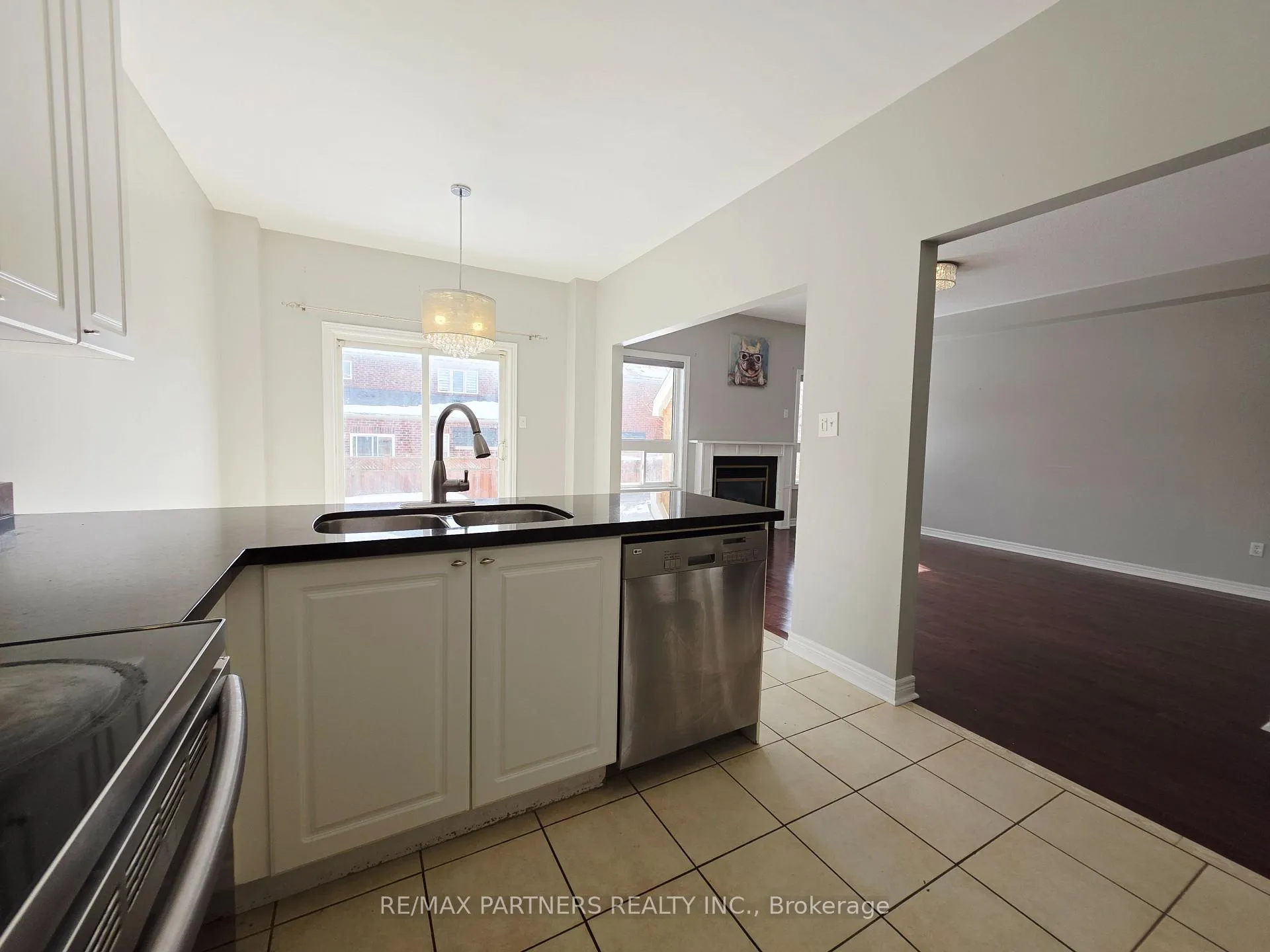 Photo 17 of 126 Collis Drive, Aurora, Bayview Northeast — HOMEH