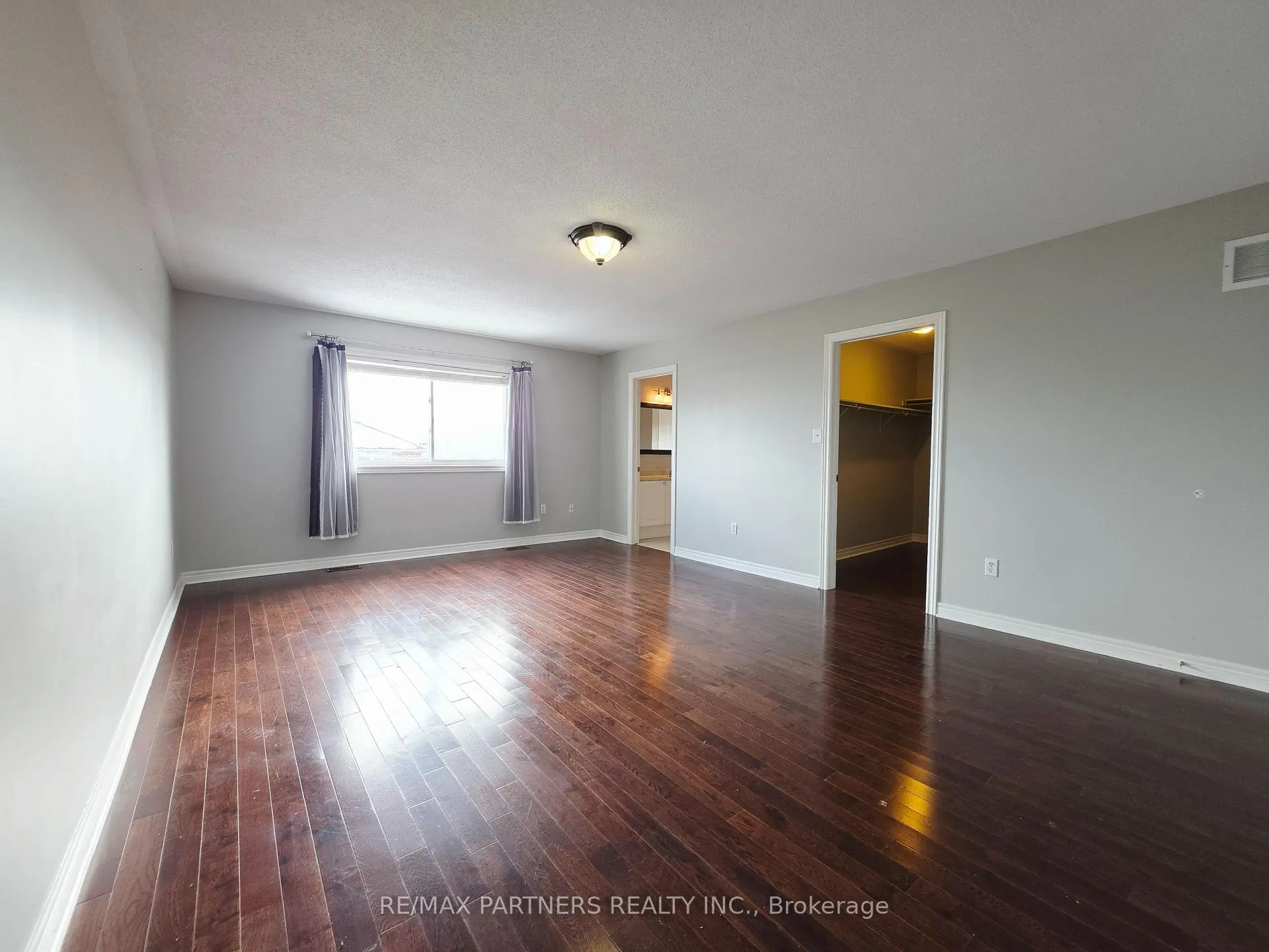 Photo 27 of 126 Collis Drive, Aurora, Bayview Northeast — HOMEH