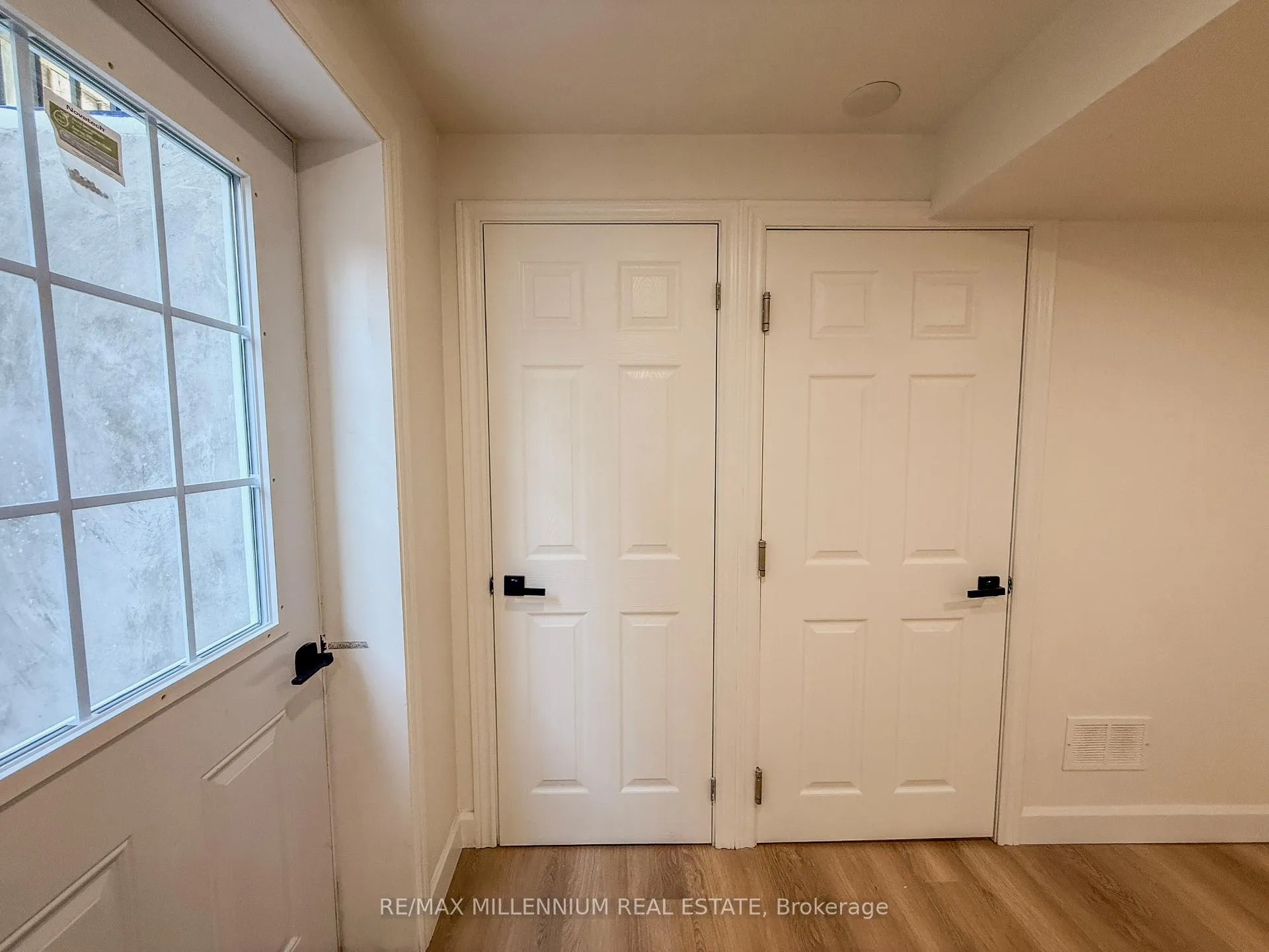 Photo 6 of 14 Sallis Drive, Ajax, South East — HOMEH