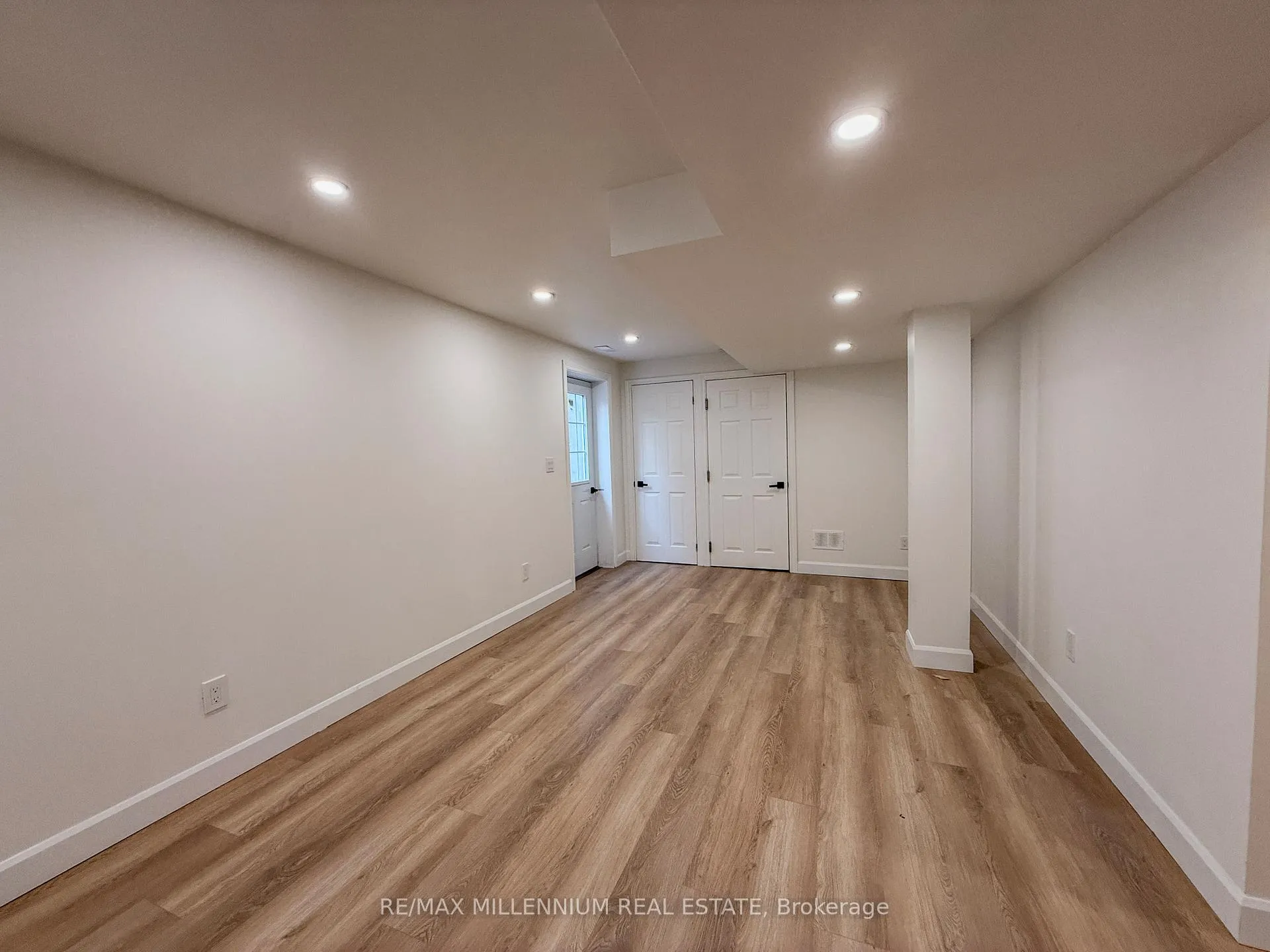Photo 9 of 14 Sallis Drive, Ajax, South East — HOMEH