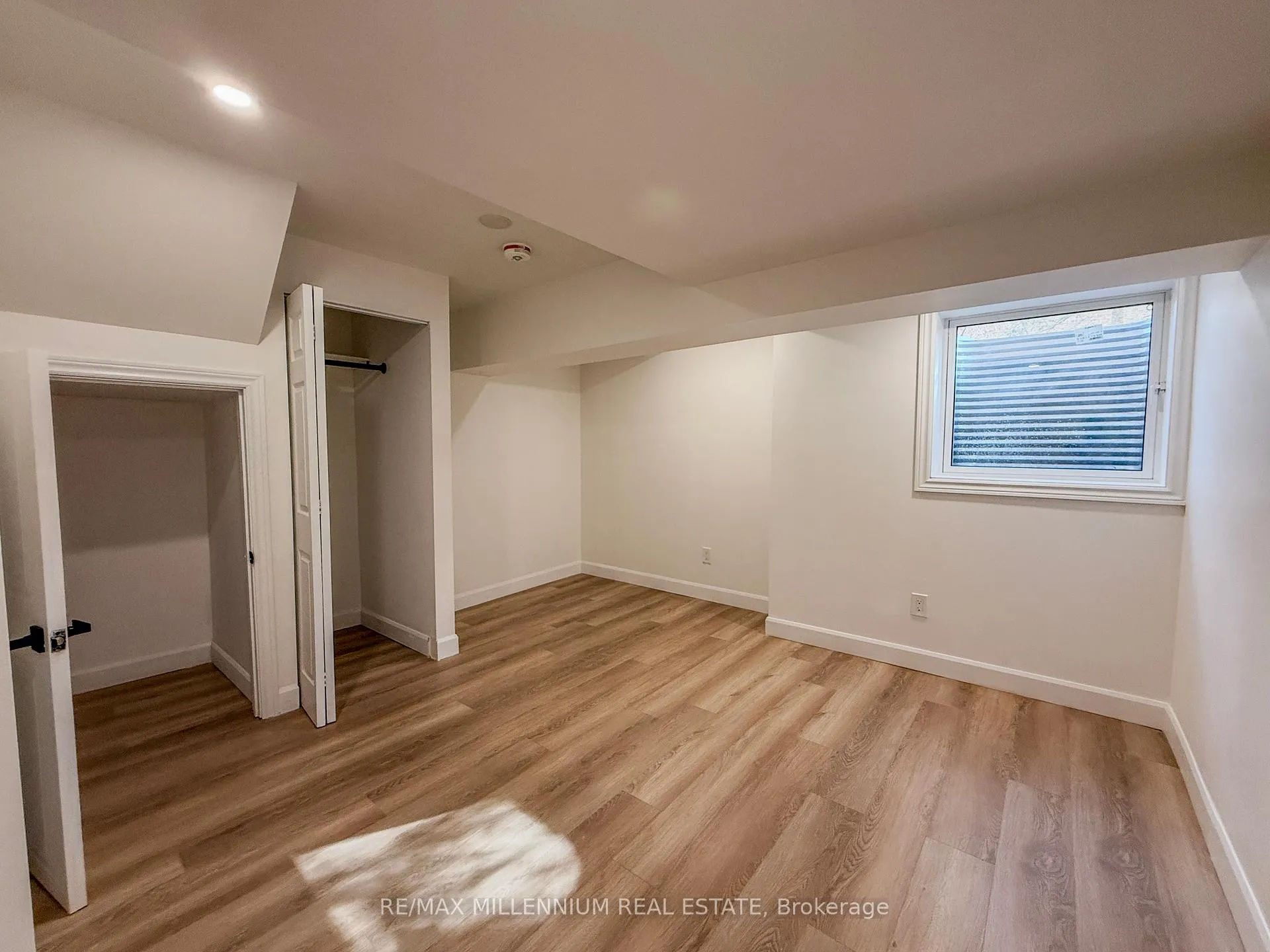 Photo 15 of 14 Sallis Drive, Ajax, South East — HOMEH