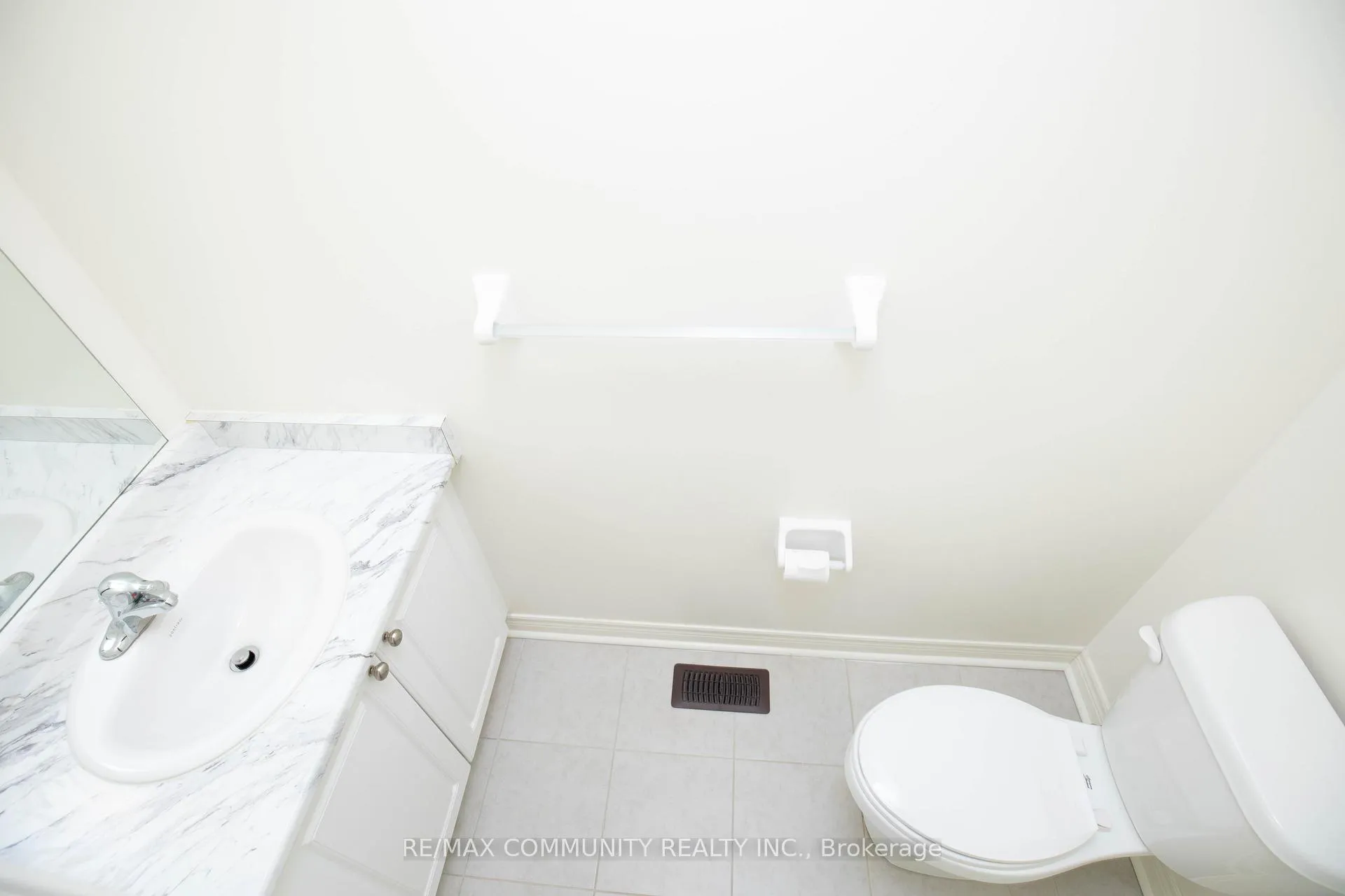 Photo 16 of 1197 Kettering Drive, Oshawa, Eastdale — HOMEH
