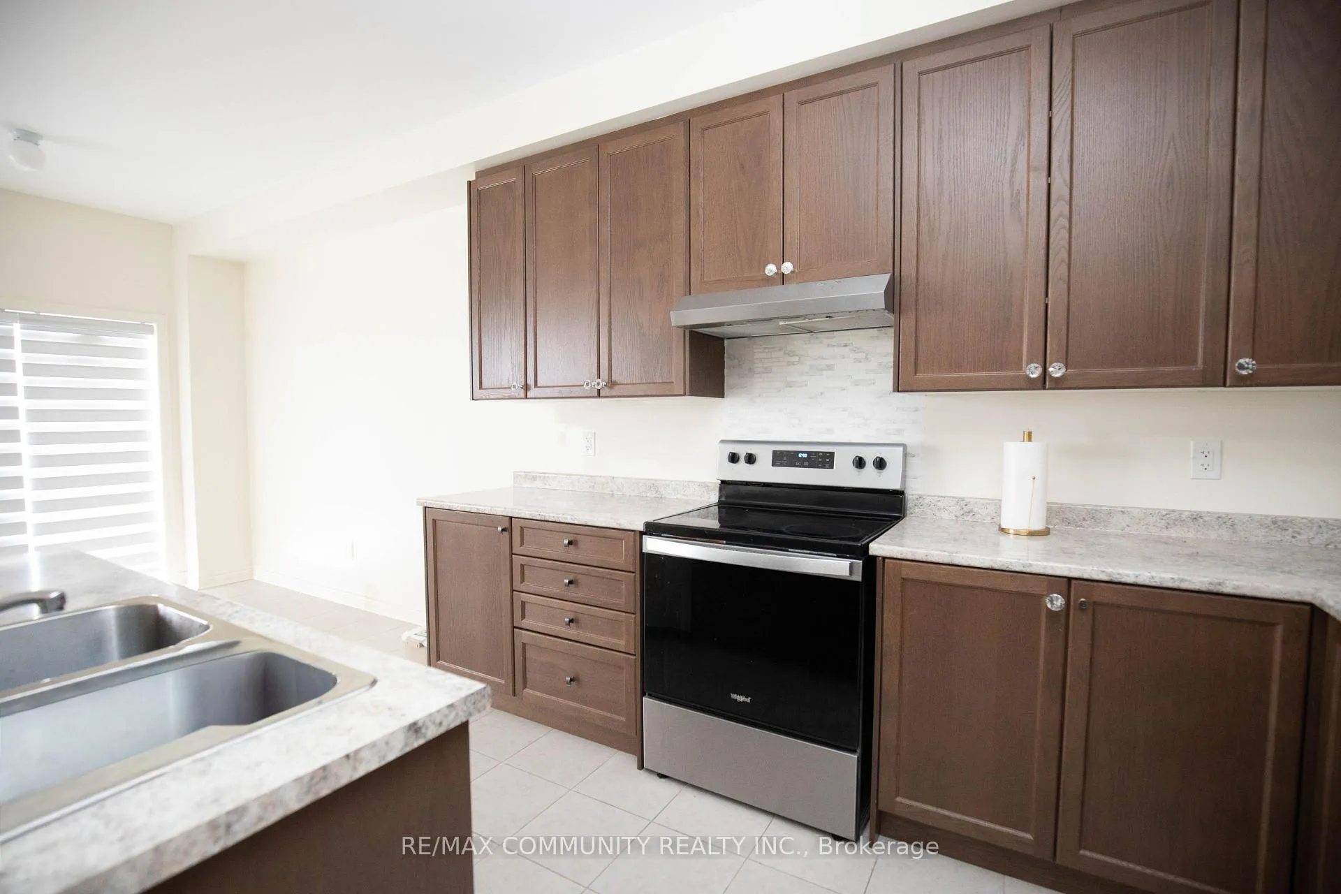 Photo 21 of 1197 Kettering Drive, Oshawa, Eastdale — HOMEH