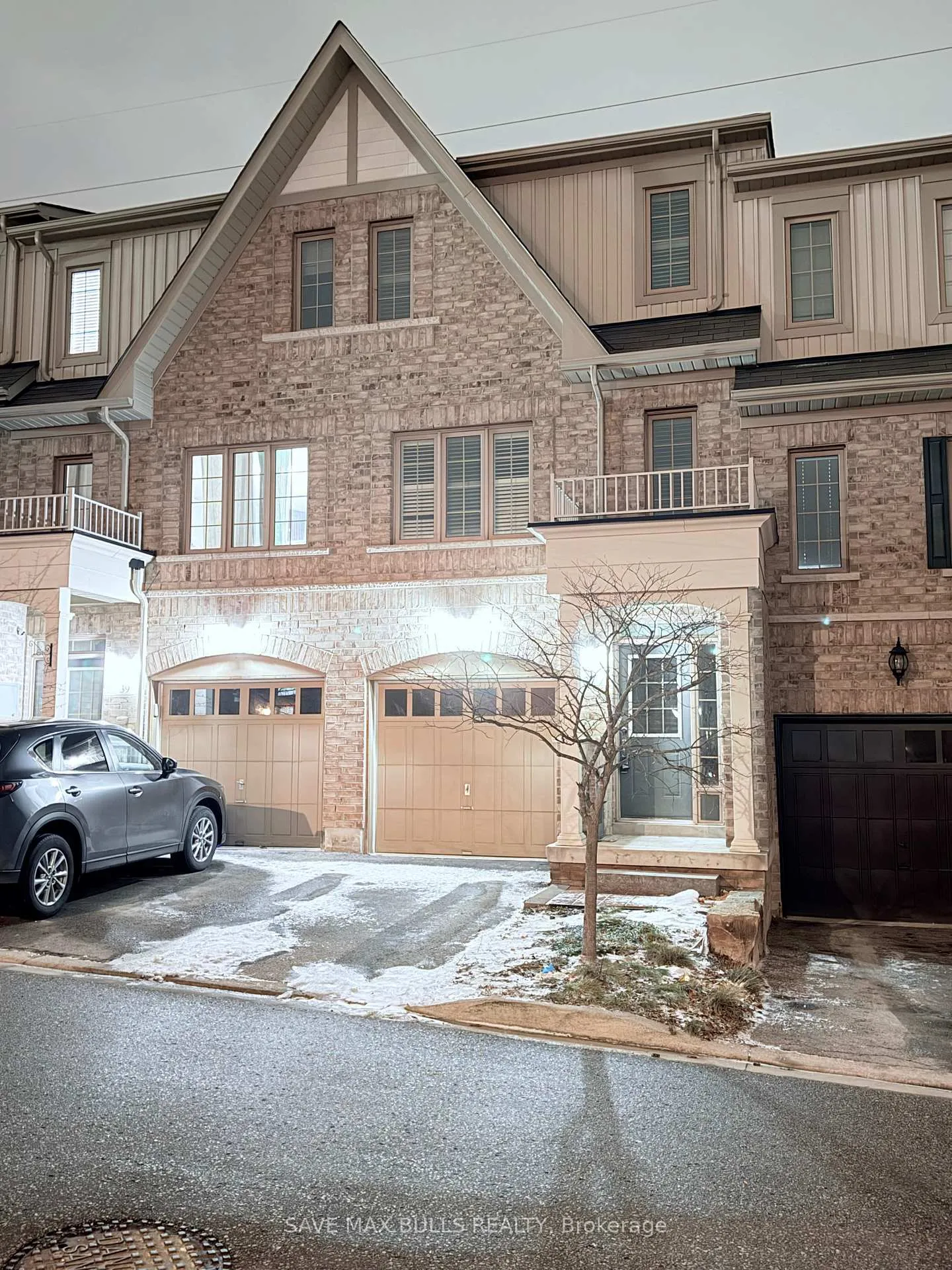 Photo 2 of 37 Magpie Way, Whitby, Blue Grass Meadows — HOMEH
