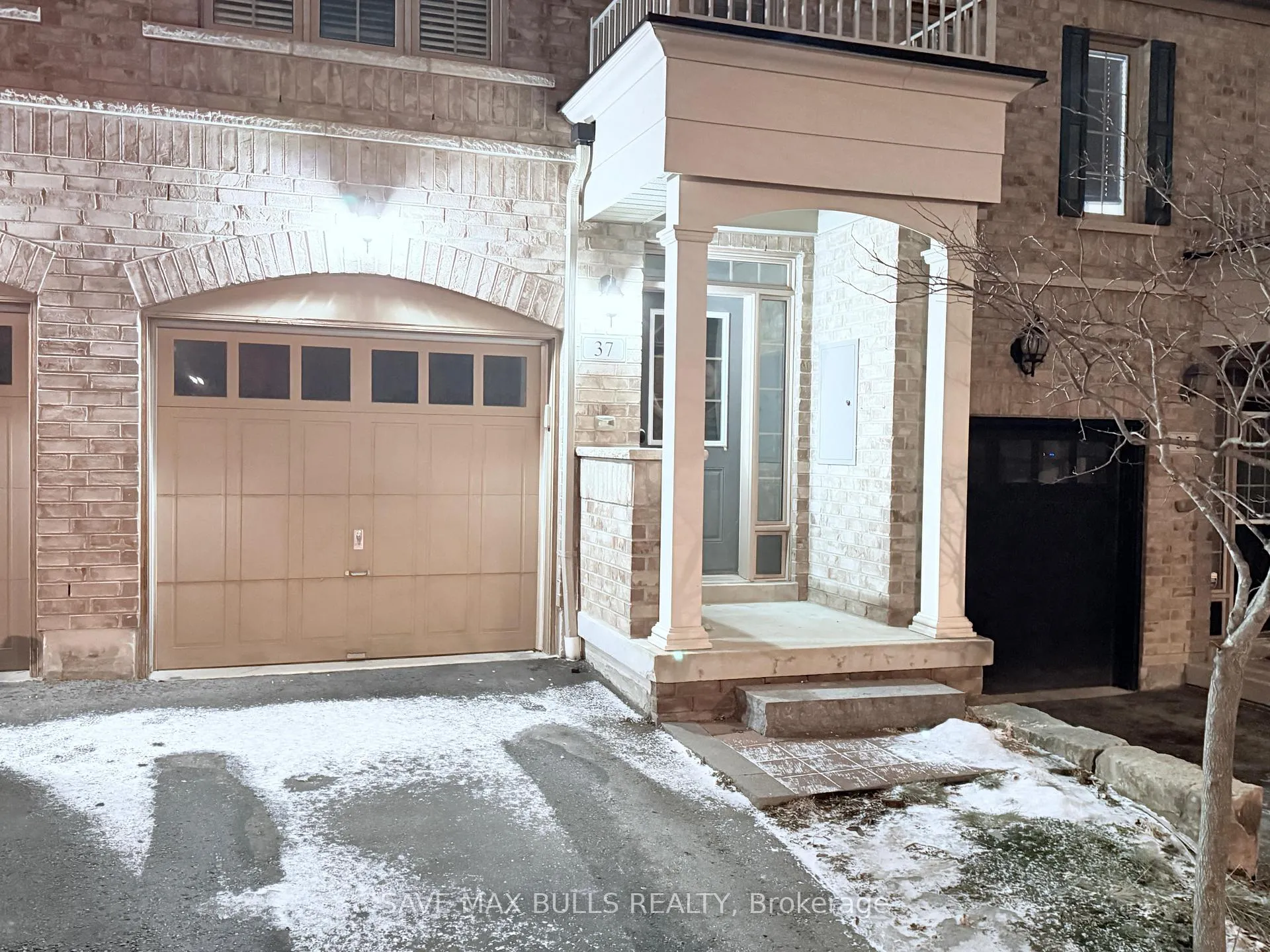 Photo 3 of 37 Magpie Way, Whitby, Blue Grass Meadows — HOMEH