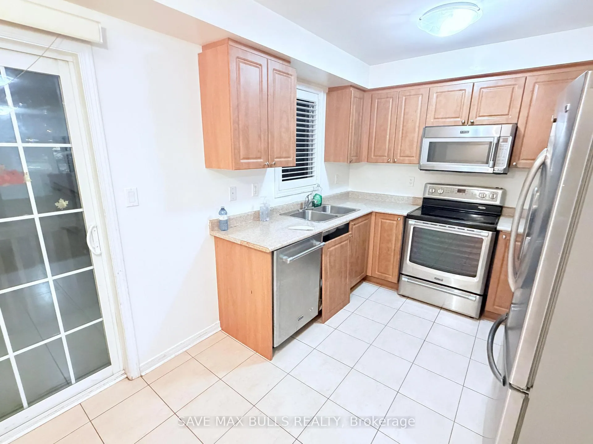 Photo 5 of 37 Magpie Way, Whitby, Blue Grass Meadows — HOMEH