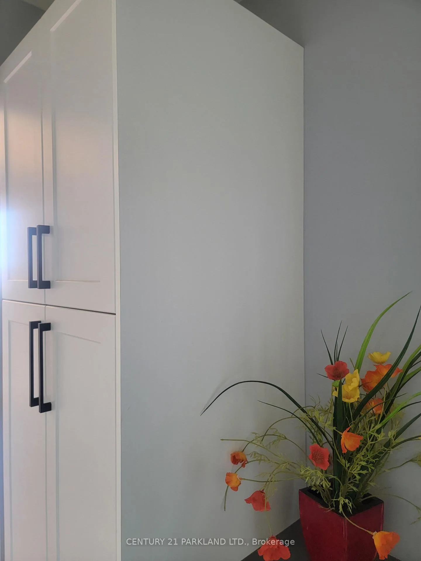 Photo 7 of Unit 1102, 3 Massey Square, Toronto, Crescent Town — HOMEH