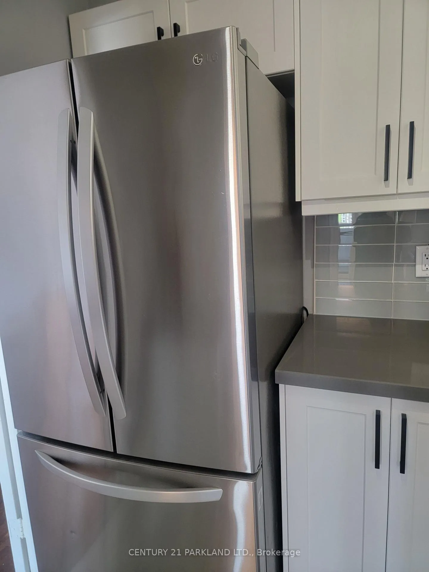Photo 9 of Unit 1102, 3 Massey Square, Toronto, Crescent Town — HOMEH