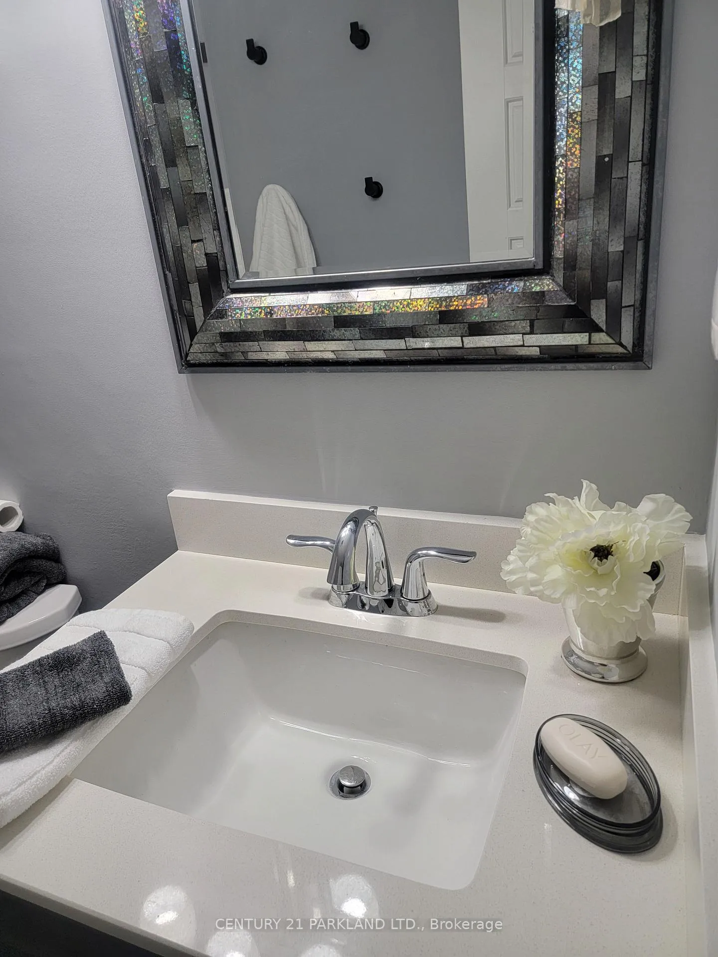Photo 18 of Unit 1102, 3 Massey Square, Toronto, Crescent Town — HOMEH
