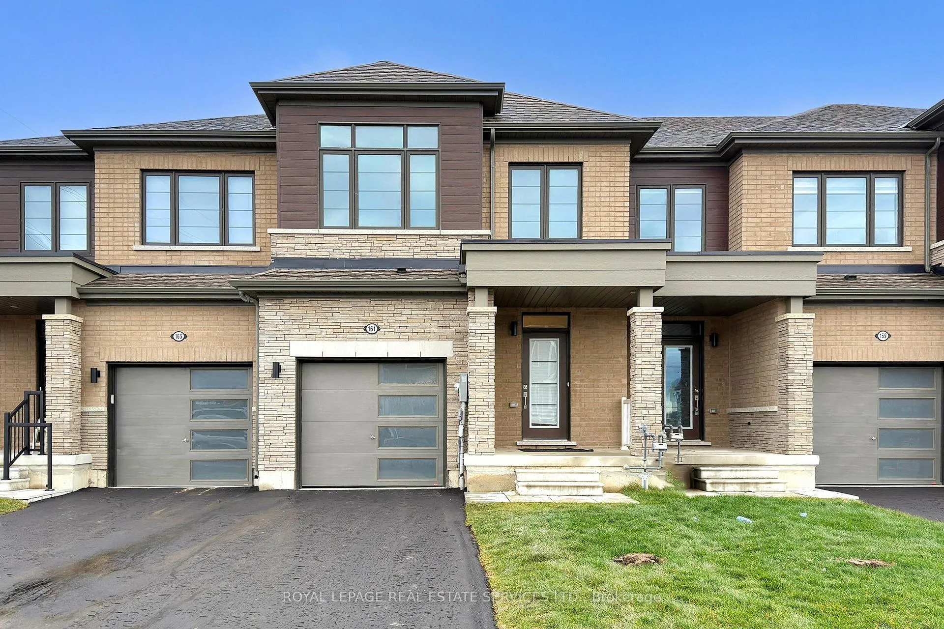Photo 1 of 161 Brighton Lane, Thorold, Rolling Meadows — HOMEH