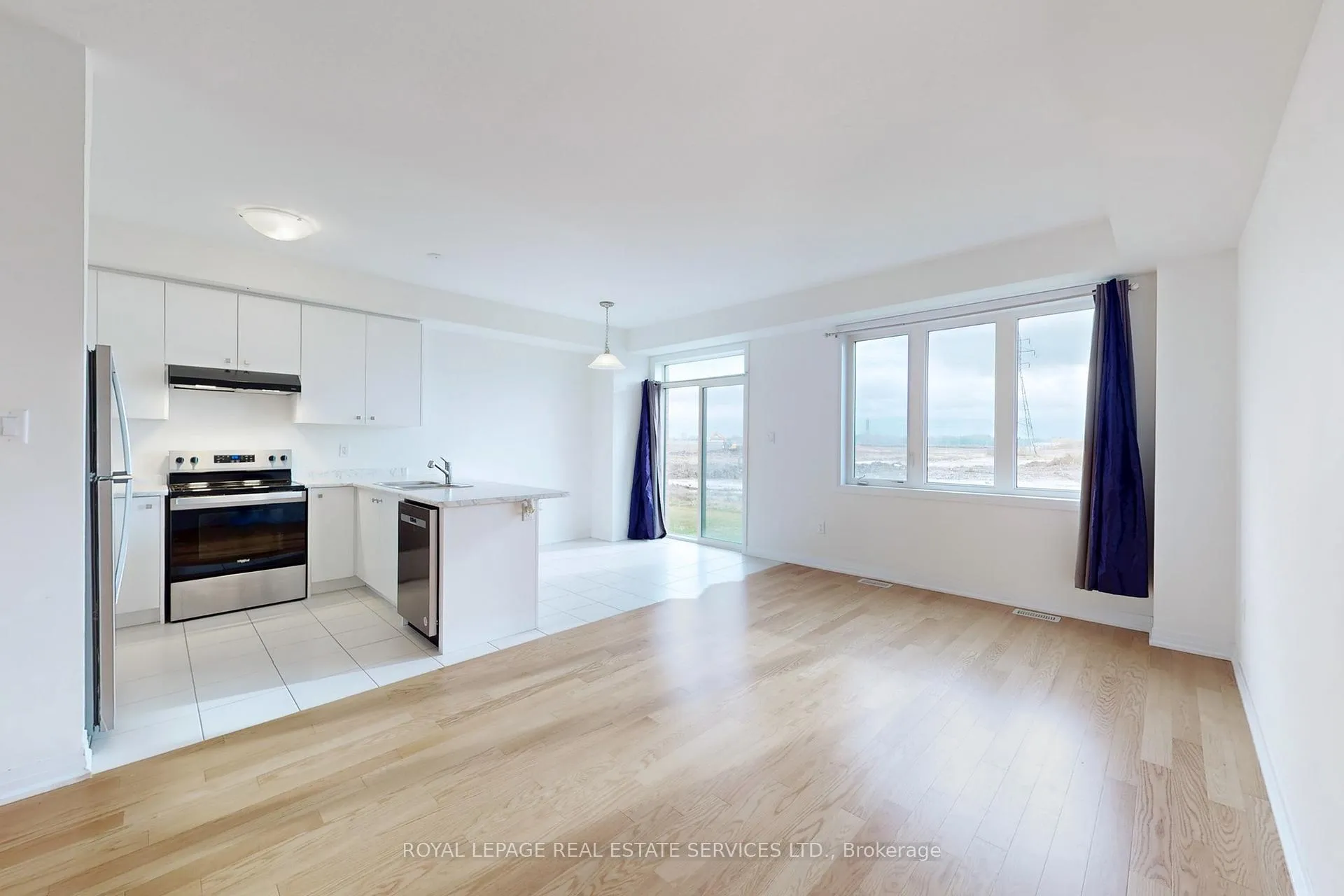 Photo 2 of 161 Brighton Lane, Thorold, Rolling Meadows — HOMEH