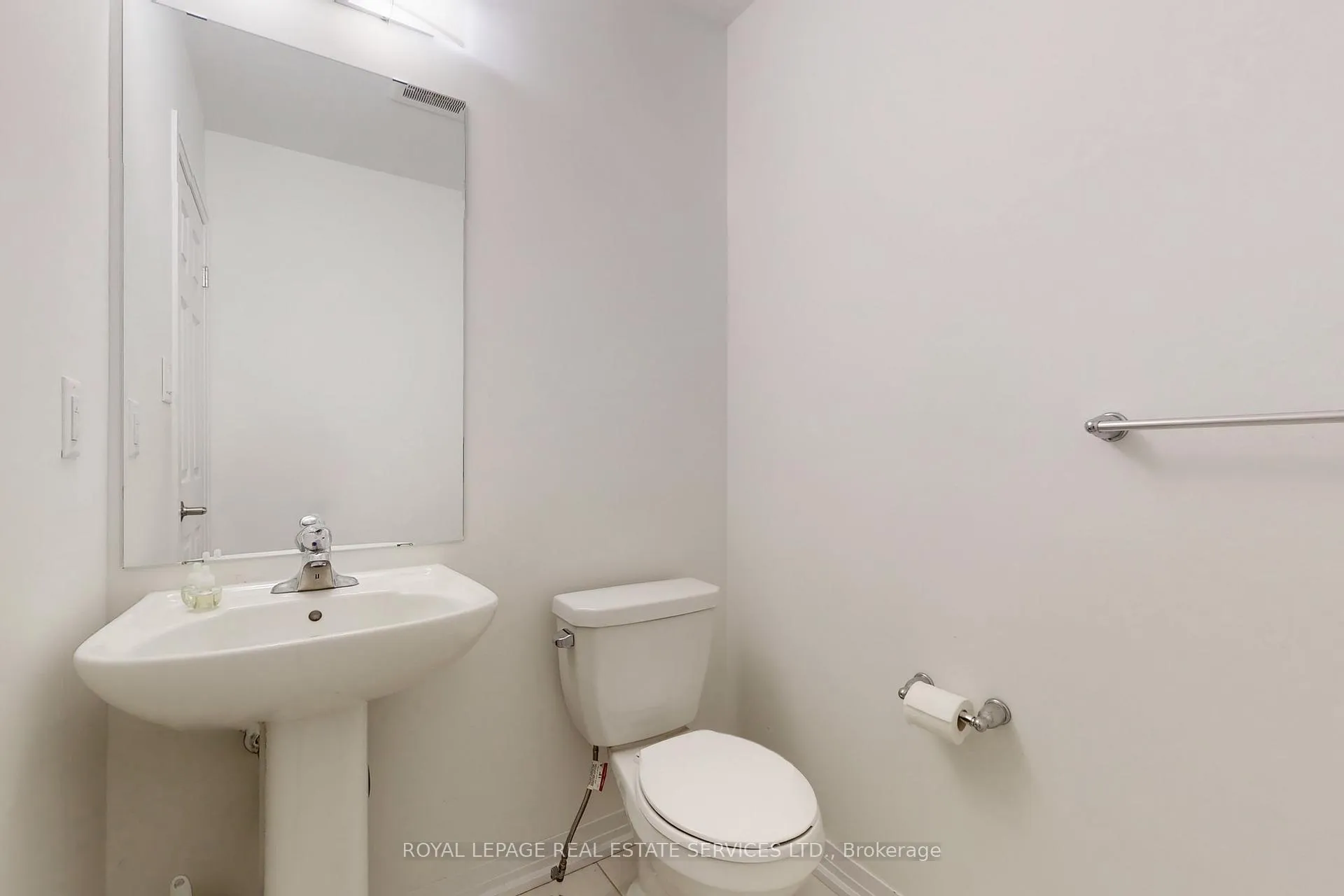 Photo 7 of 161 Brighton Lane, Thorold, Rolling Meadows — HOMEH
