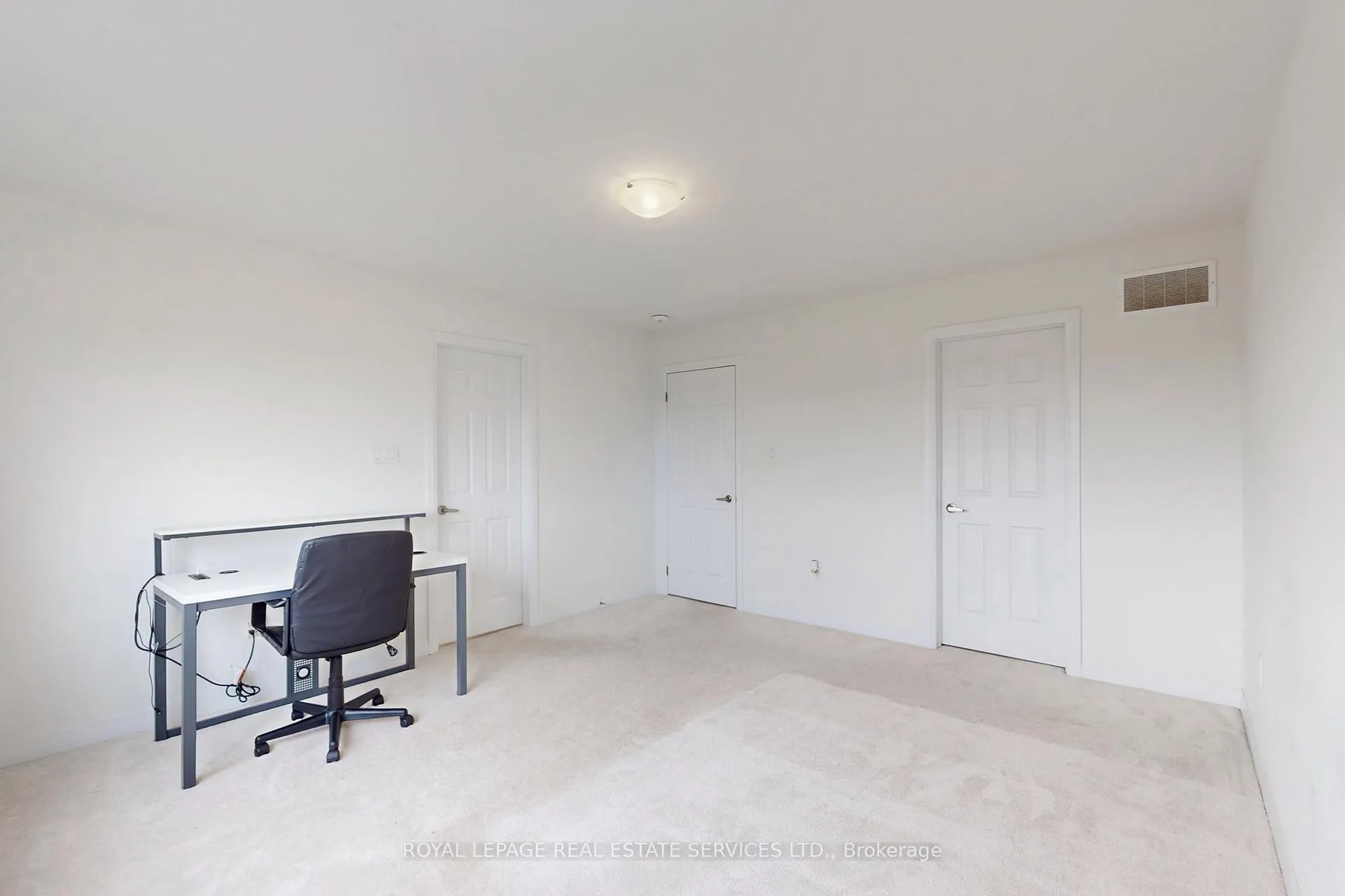Photo 10 of 161 Brighton Lane, Thorold, Rolling Meadows — HOMEH