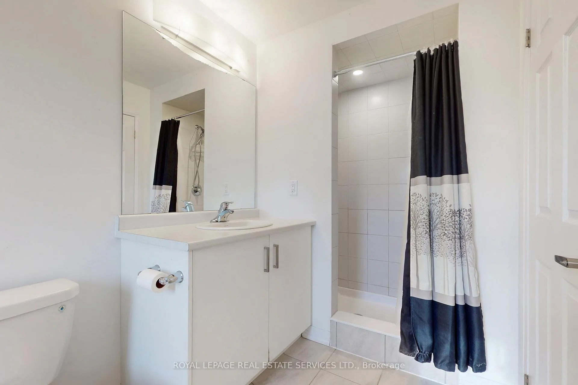 Photo 12 of 161 Brighton Lane, Thorold, Rolling Meadows — HOMEH