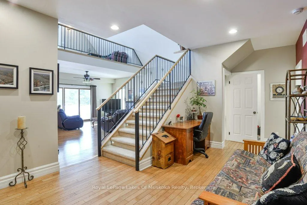 Photo 22 of 2411 Hwy. 118 E., Bracebridge, Draper — HOMEH